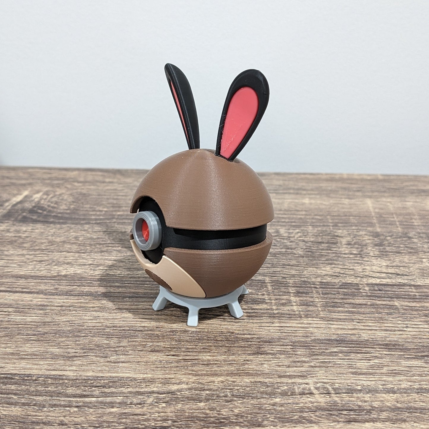 Sentret Poke Ball | 3D Printed Display Ball