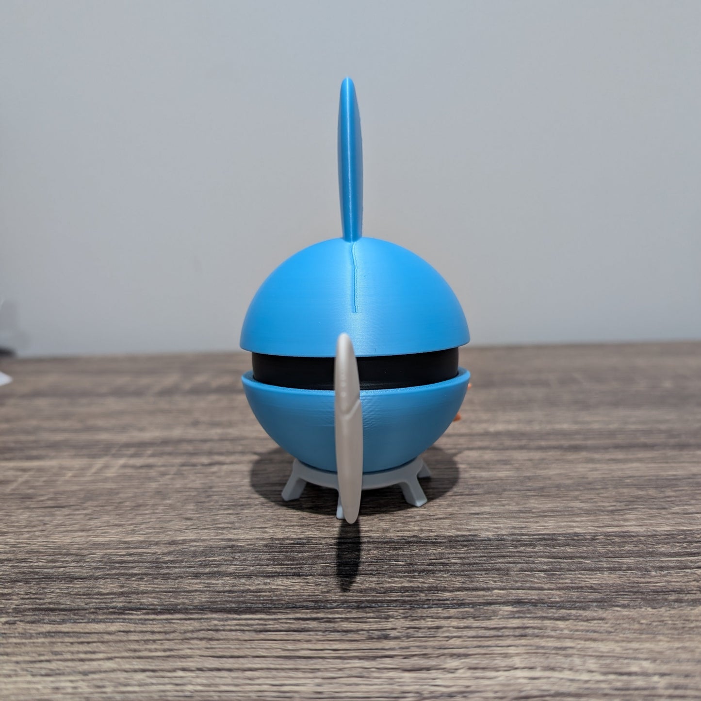 Mudkip Poke Ball | 3D Printed Display Ball