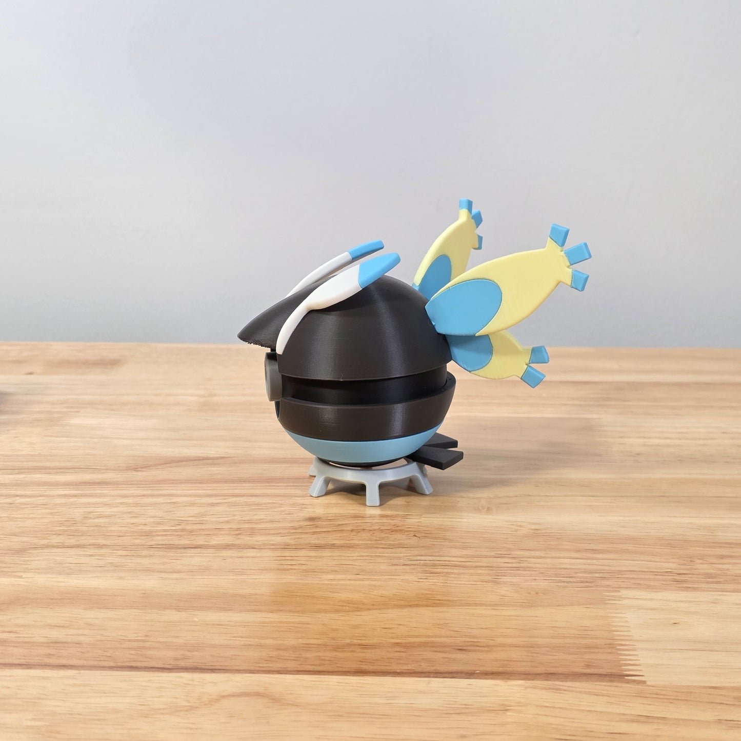 Mothim Poke Ball | 3D Printed Display Ball