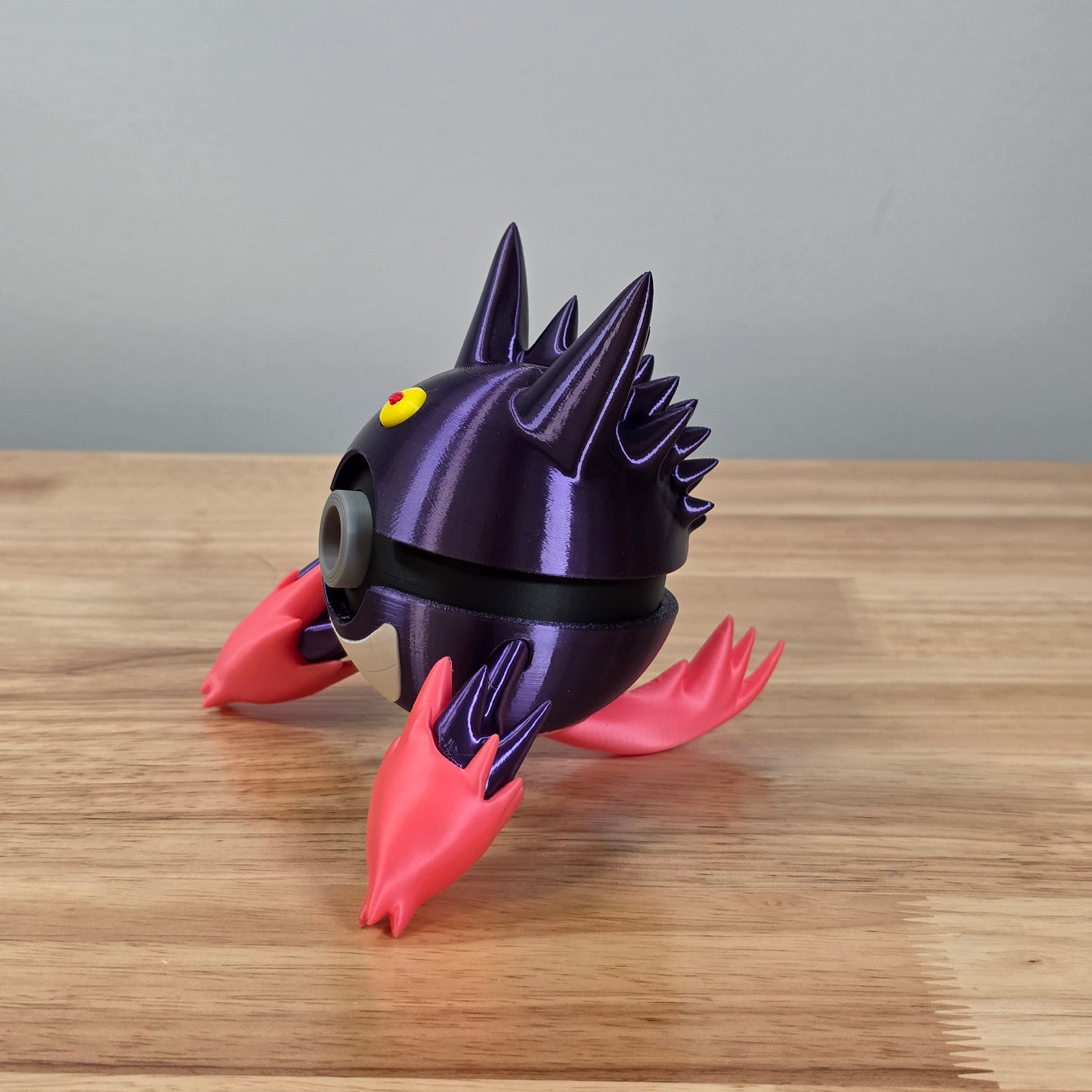 Gengar (Mega) Poke Ball | 3D Printed Display Ball
