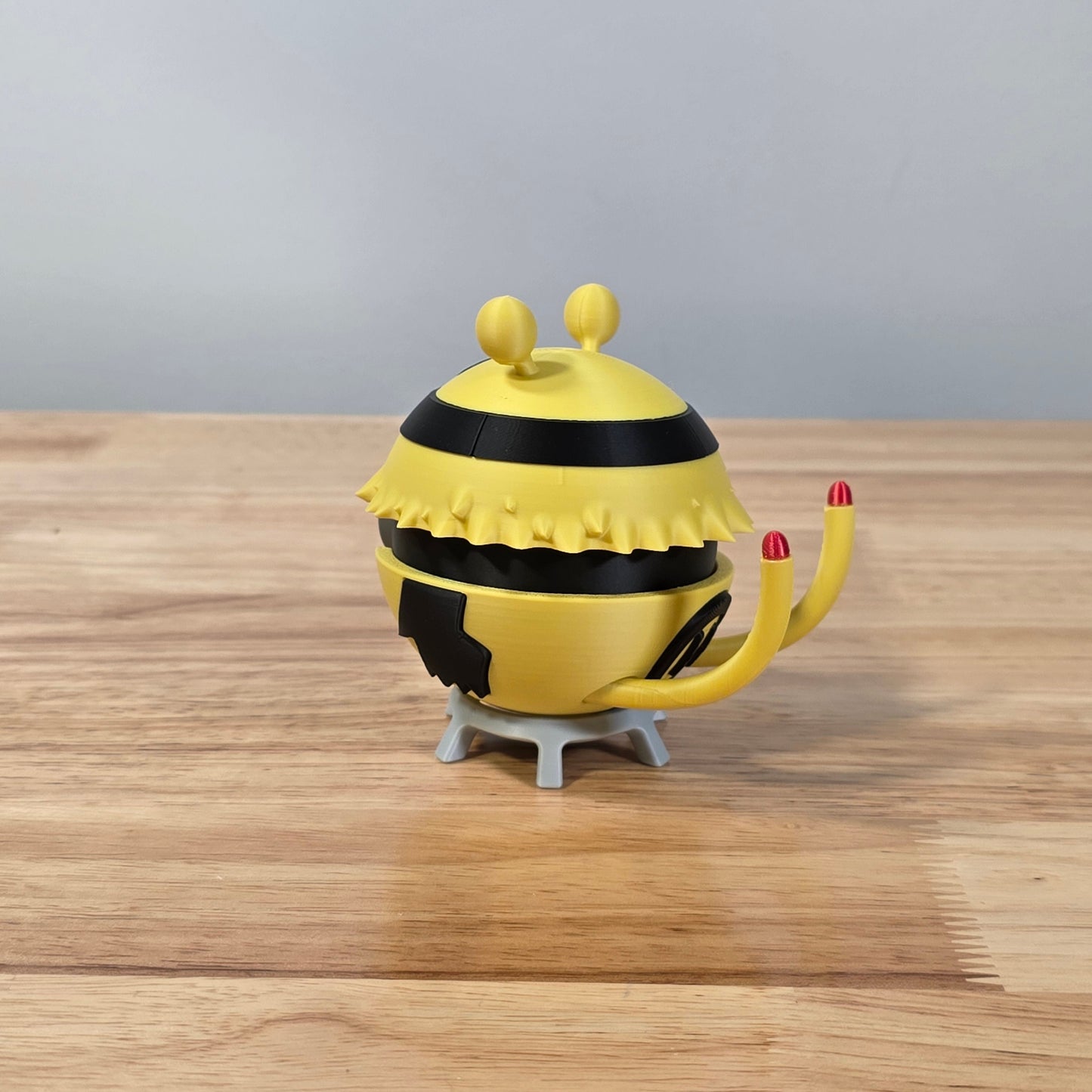 Electivire Themed Pokeball