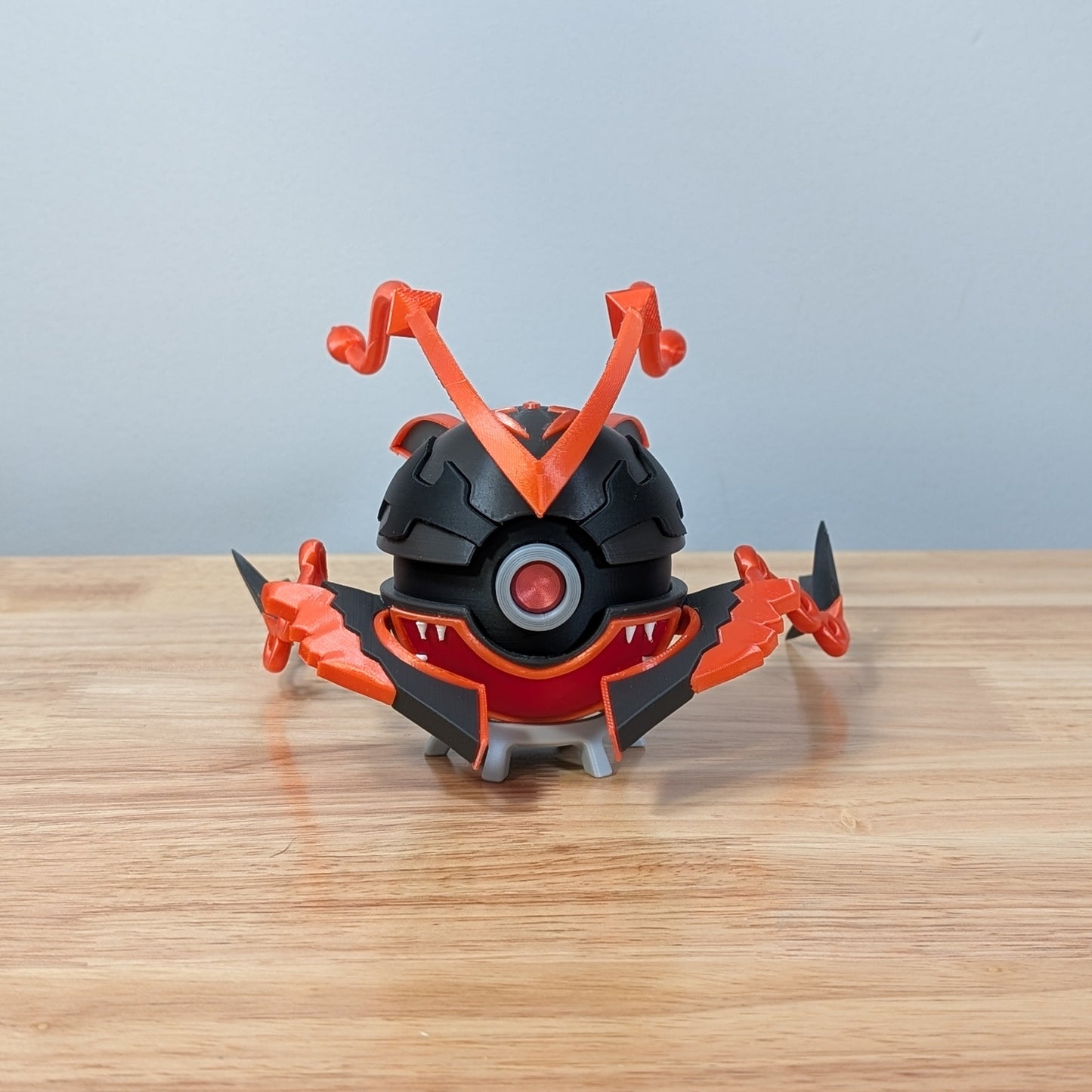 Rayquaza (Mega) Poke Ball | 3D Printed Display Ball