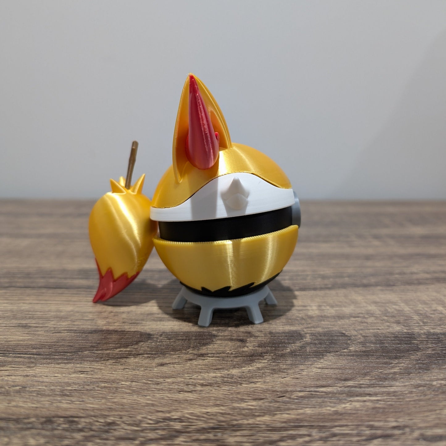 Braixen Poke Ball | 3D Printed Display Ball