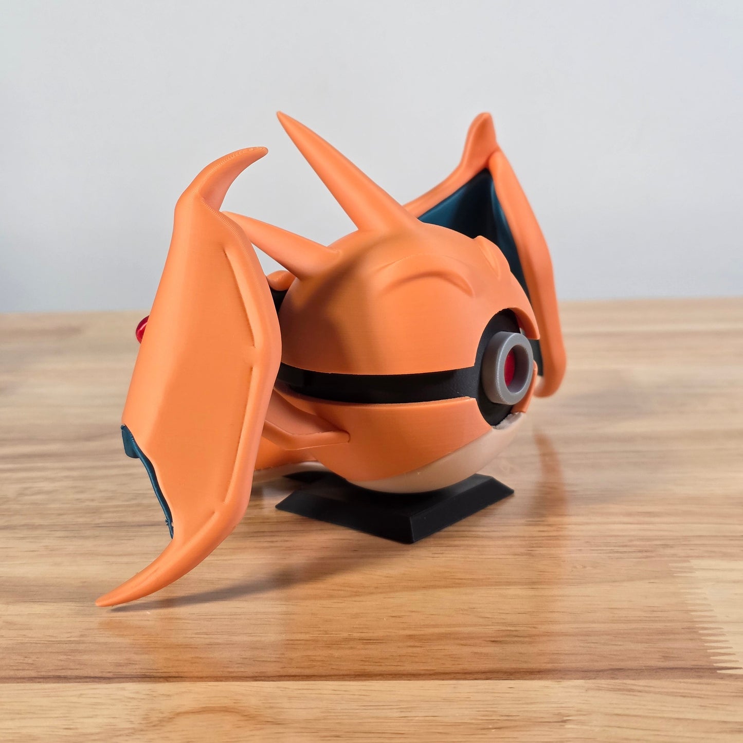 Charizard (Mega Y) Themed Ball