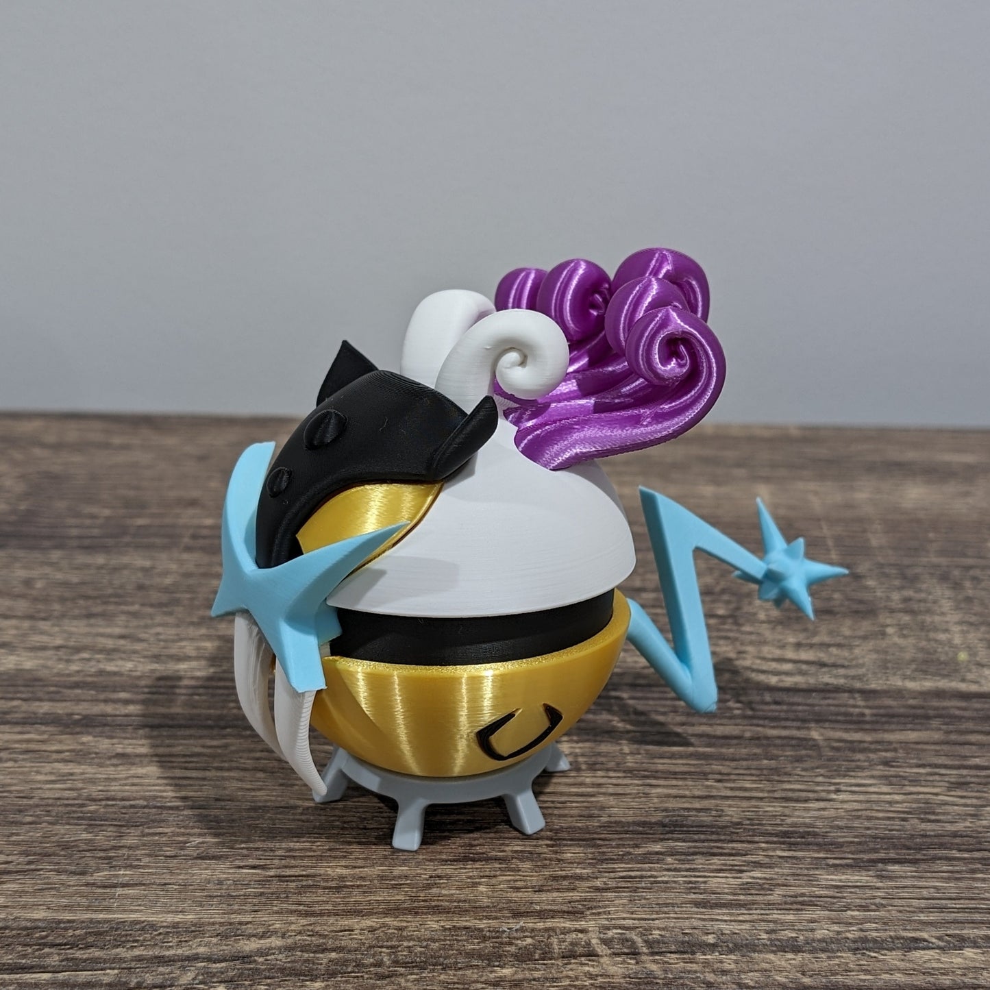 Raikou Poke Ball | 3D Printed Display Ball