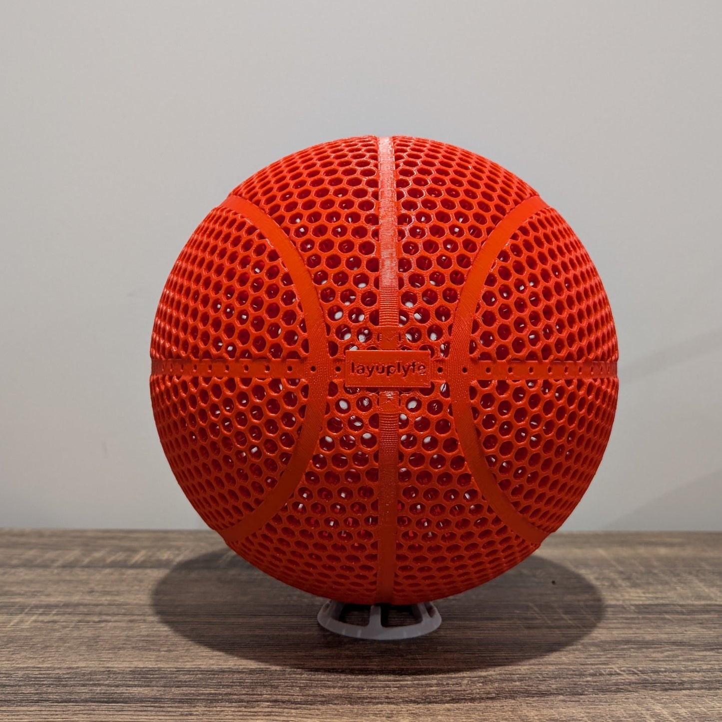 Airless basketball