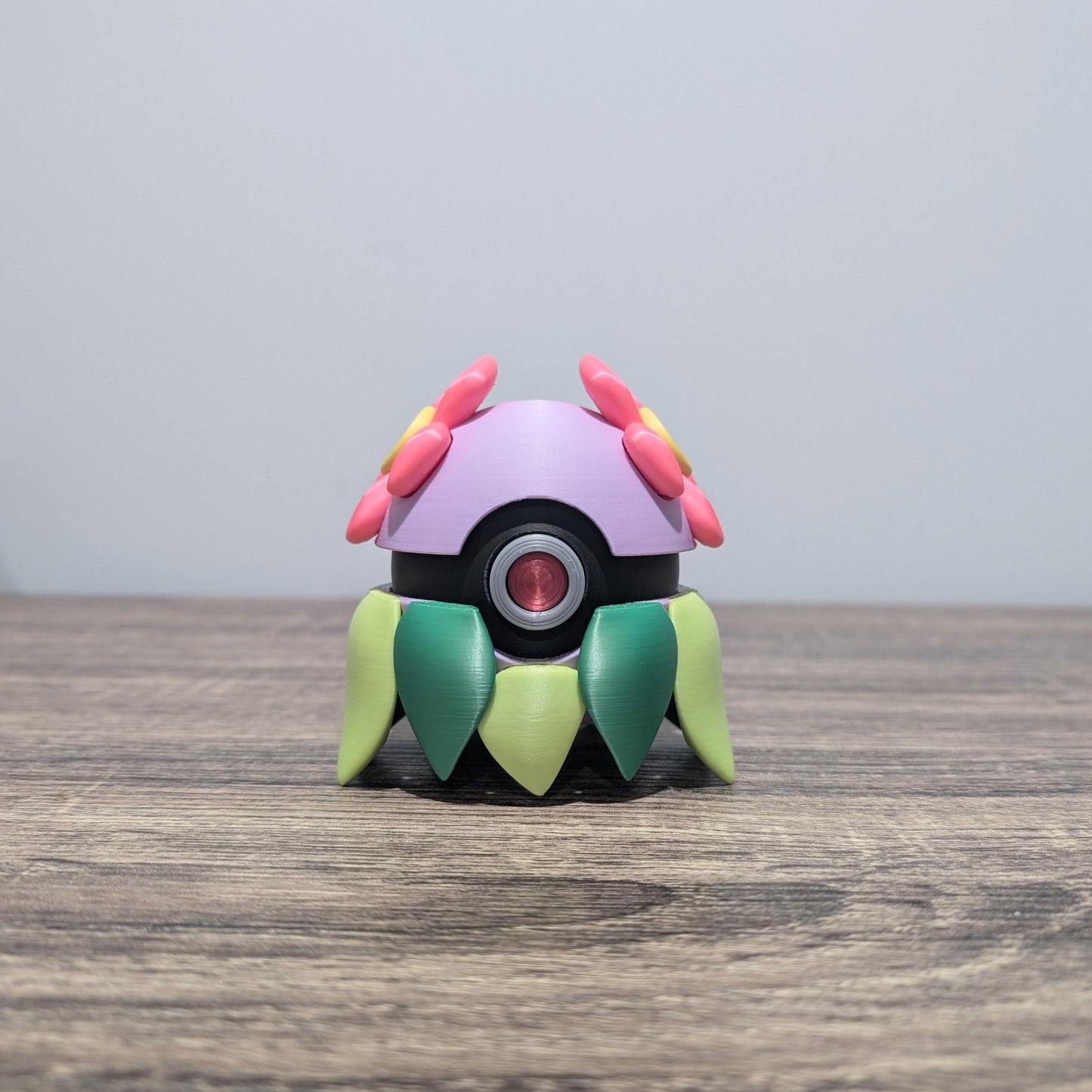 Bellossom Poke Ball | 3D Printed Display Ball