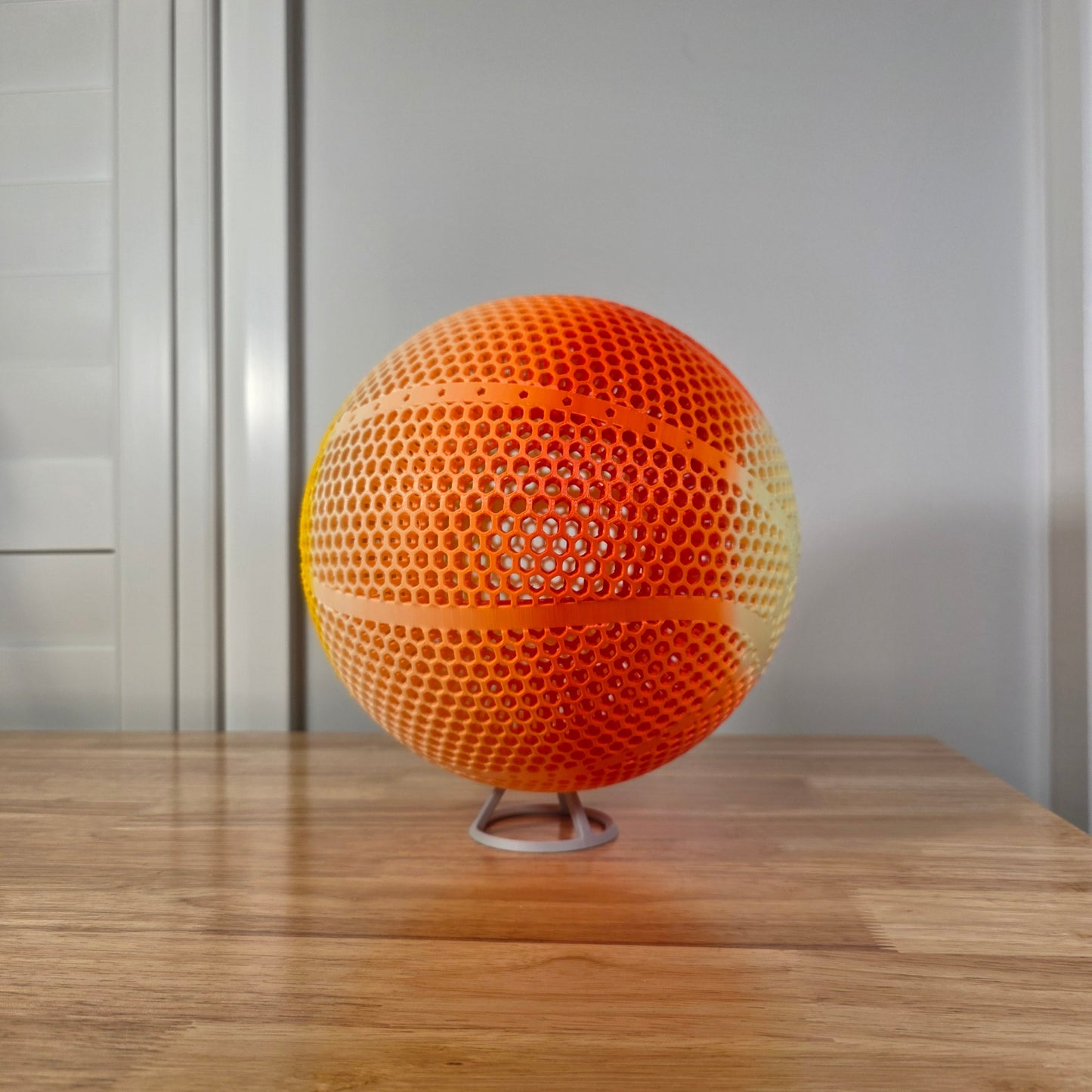 Airless basketball