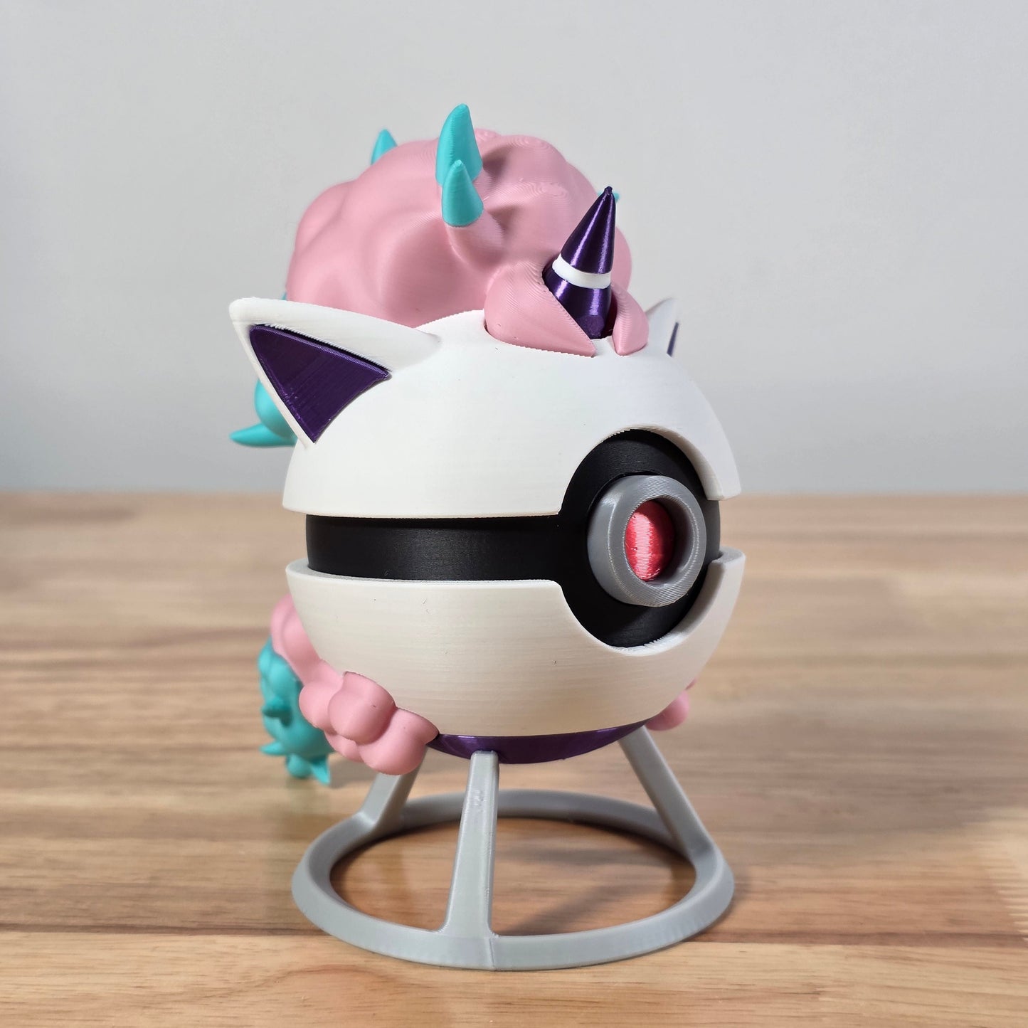 Ponyta (Galarian) Poke Ball | 3D Printed Display Ball