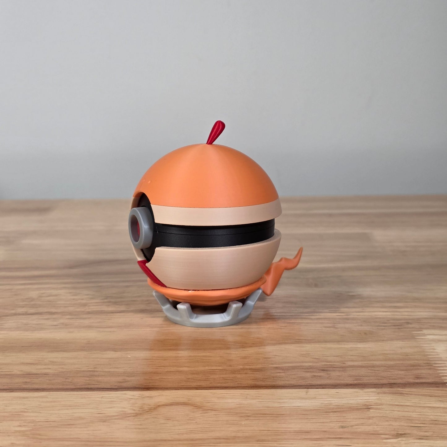 Scraggy Poke Ball | 3D Printed Display Ball