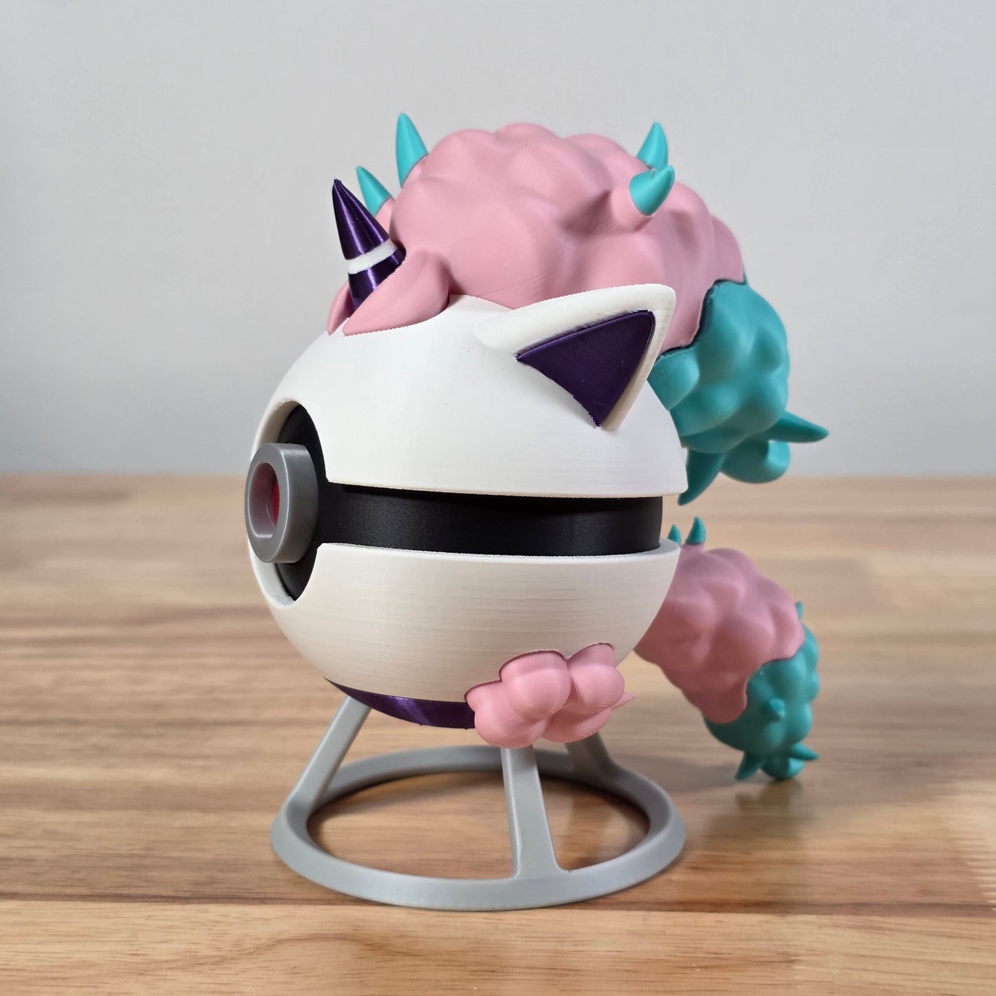 Ponyta (Galarian) Poke Ball | 3D Printed Display Ball