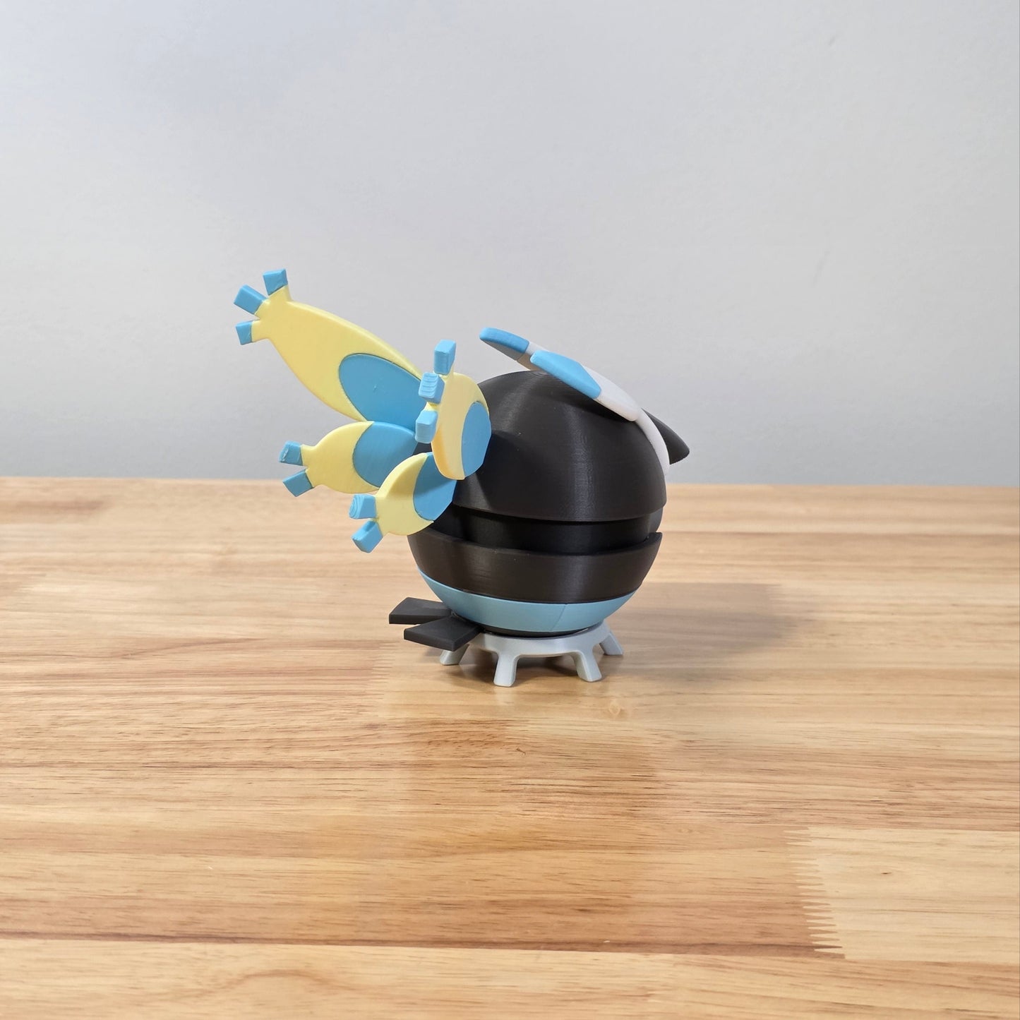 Mothim Poke Ball | 3D Printed Display Ball