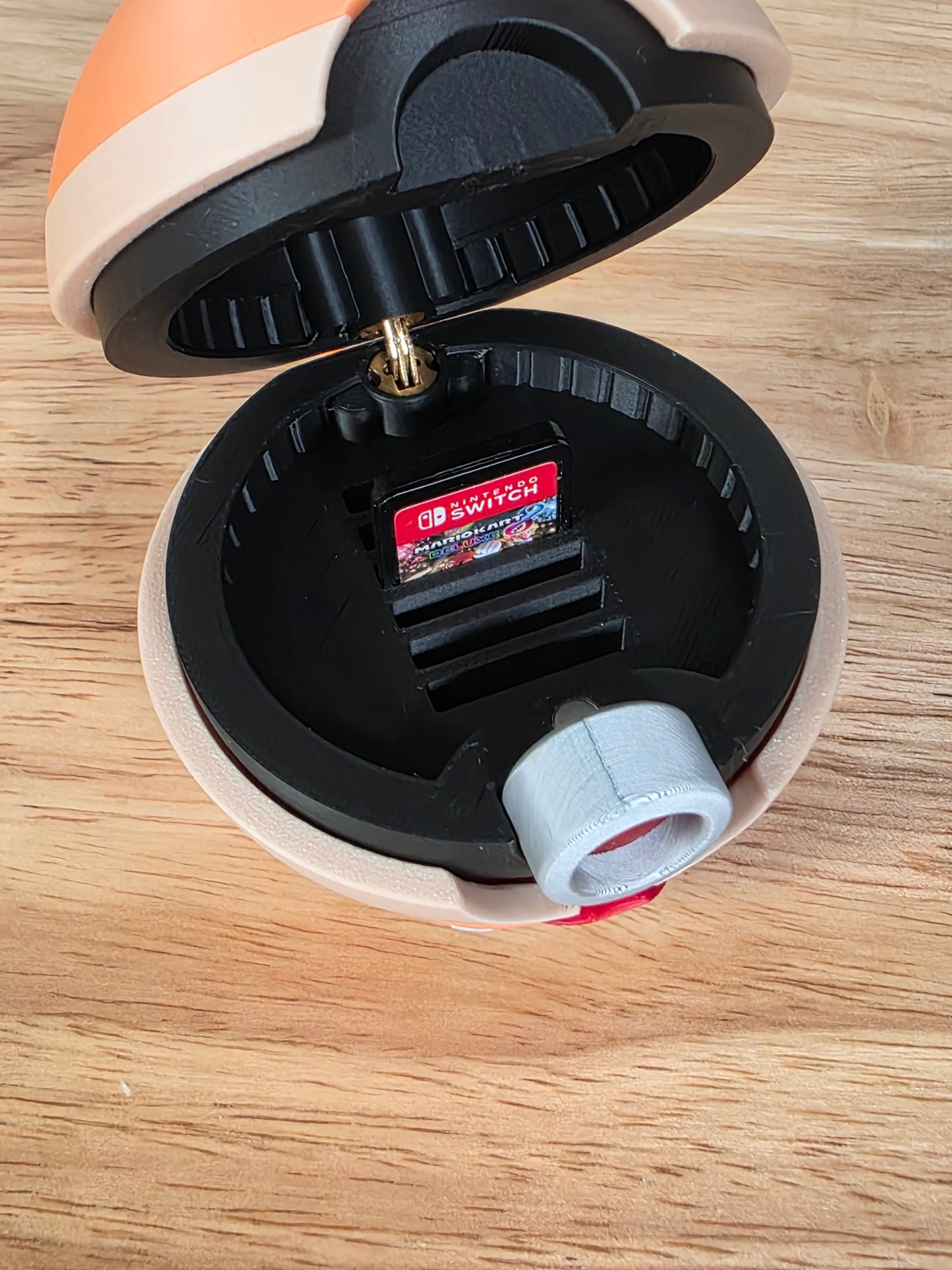 Scraggy Poke Ball | 3D Printed Display Ball