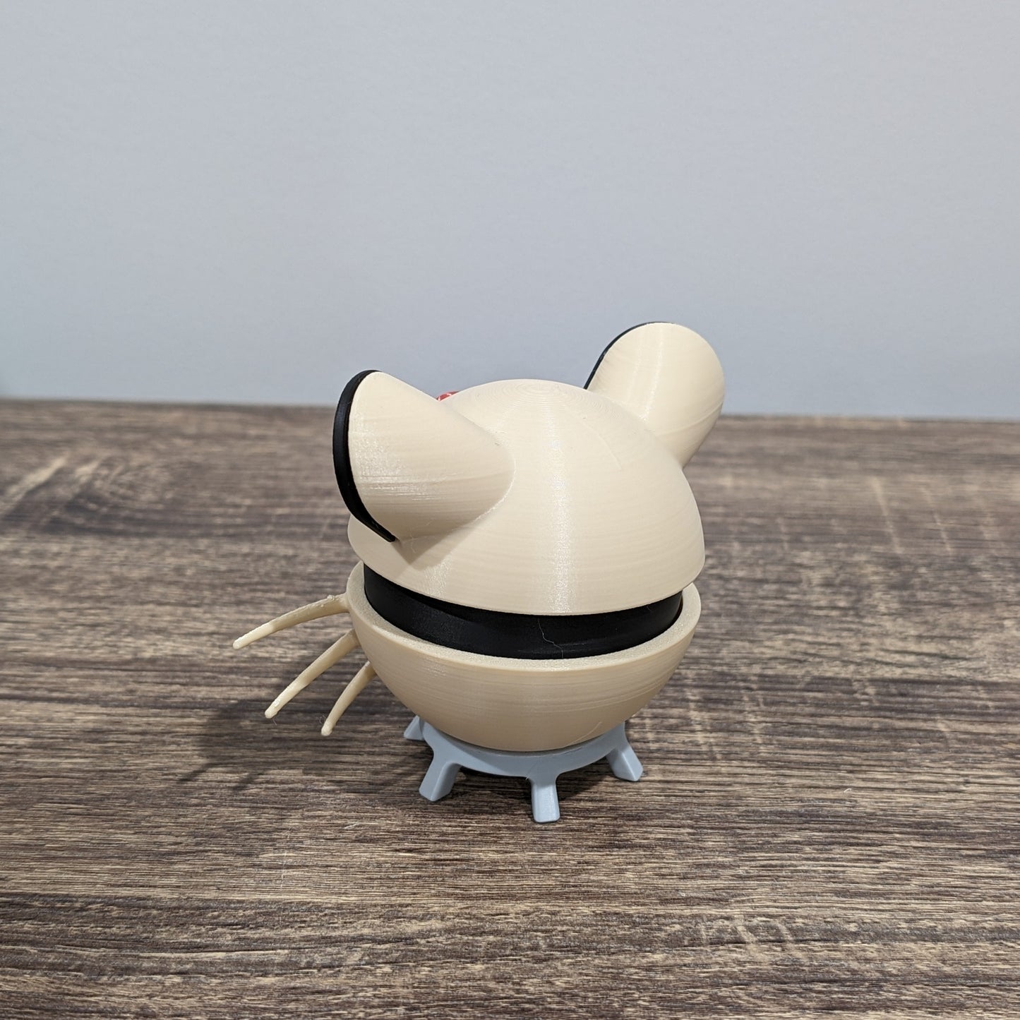 Persian Poke Ball | 3D Printed Display Ball