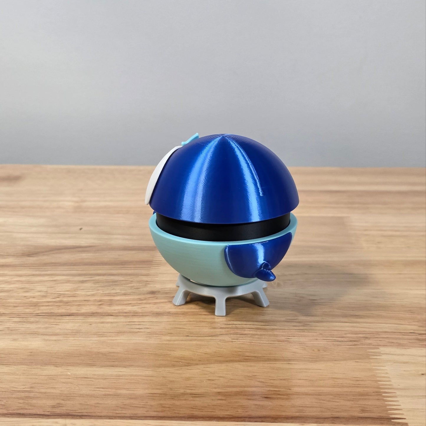 Piplup Poke Ball | 3D Printed Display Ball