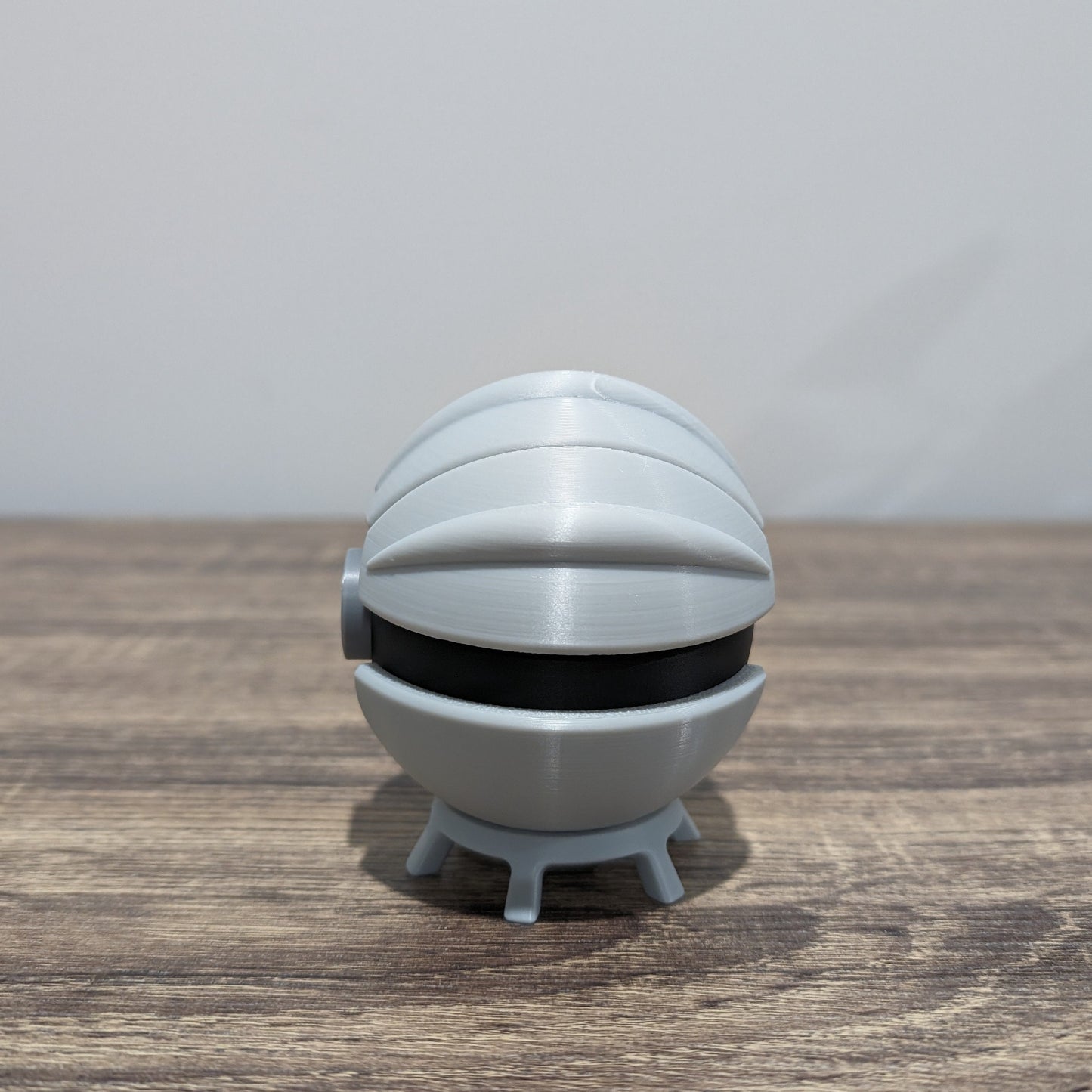 Shelgon Poke Ball | 3D Printed Display Ball
