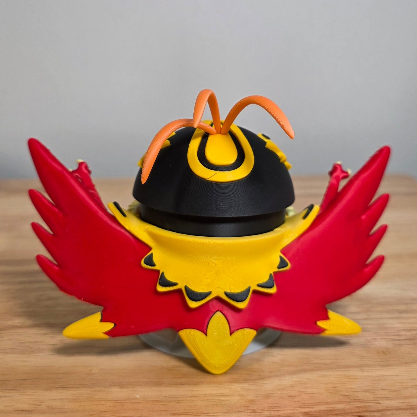 Hawlucha (Mega) Poke Ball | 3D Printed Display Ball