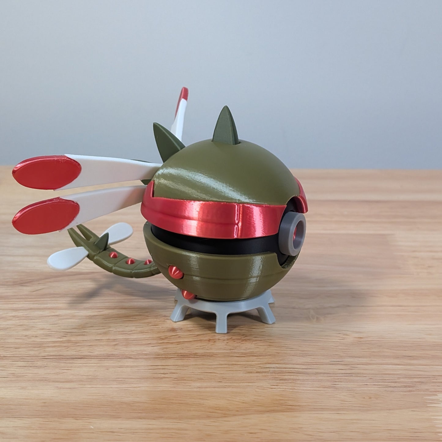 Yanmega Poke Ball | 3D Printed Display Ball