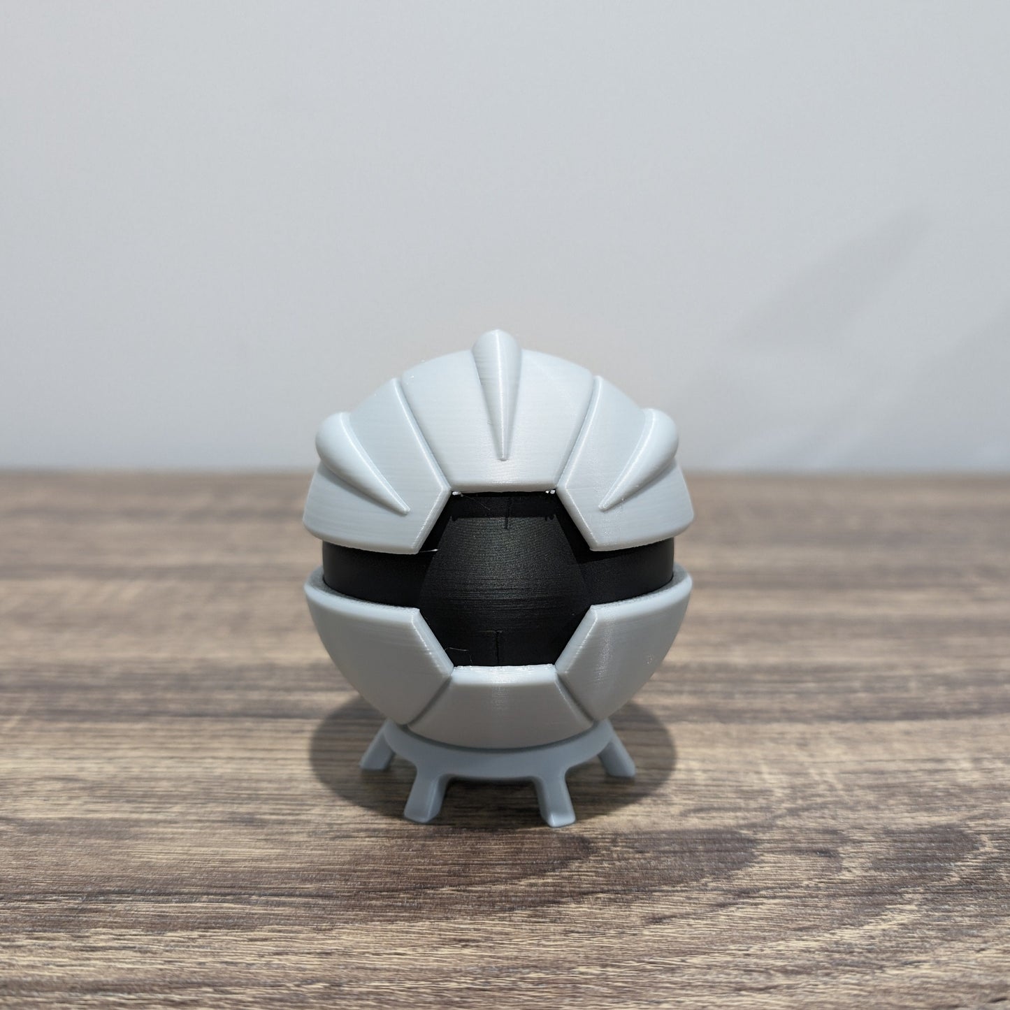 Shelgon Poke Ball | 3D Printed Display Ball