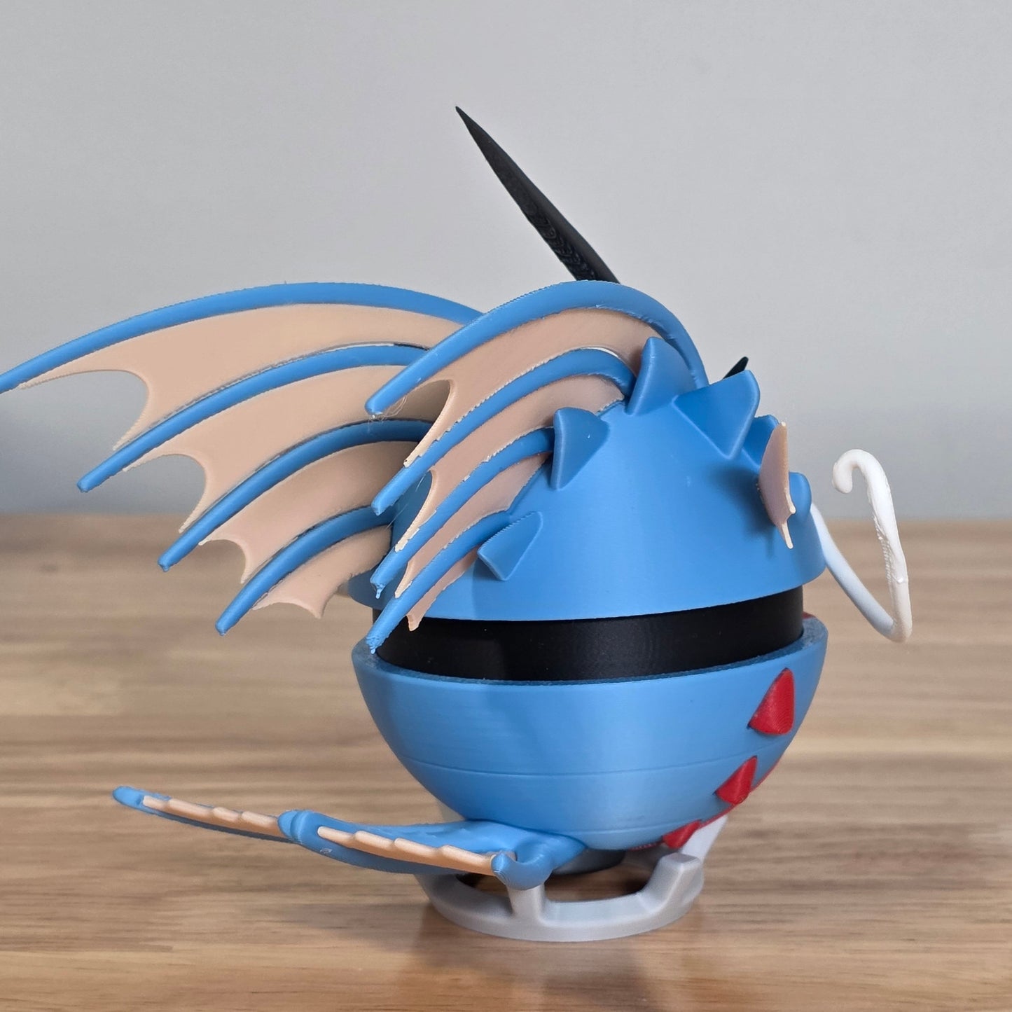 Gyarados (Mega) Poke Ball | 3D Printed Display Ball