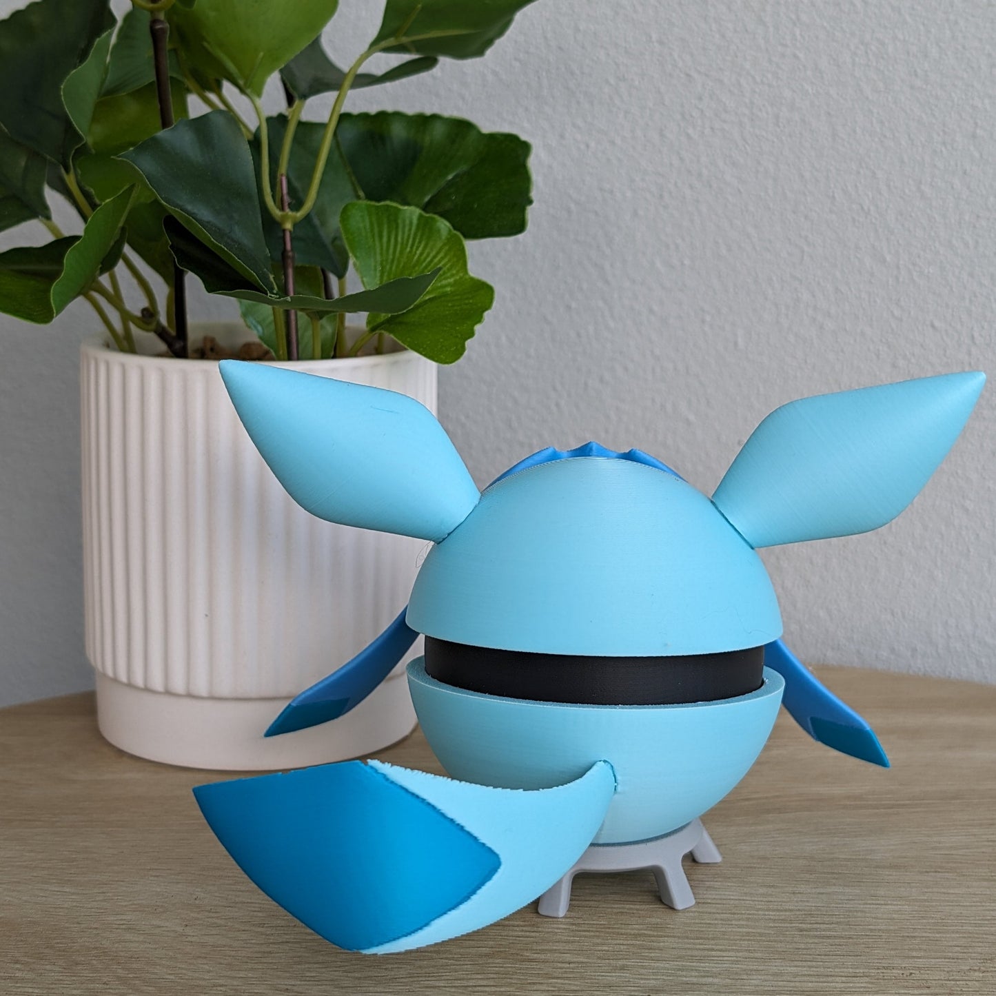 Glaceon Themed Pokeball