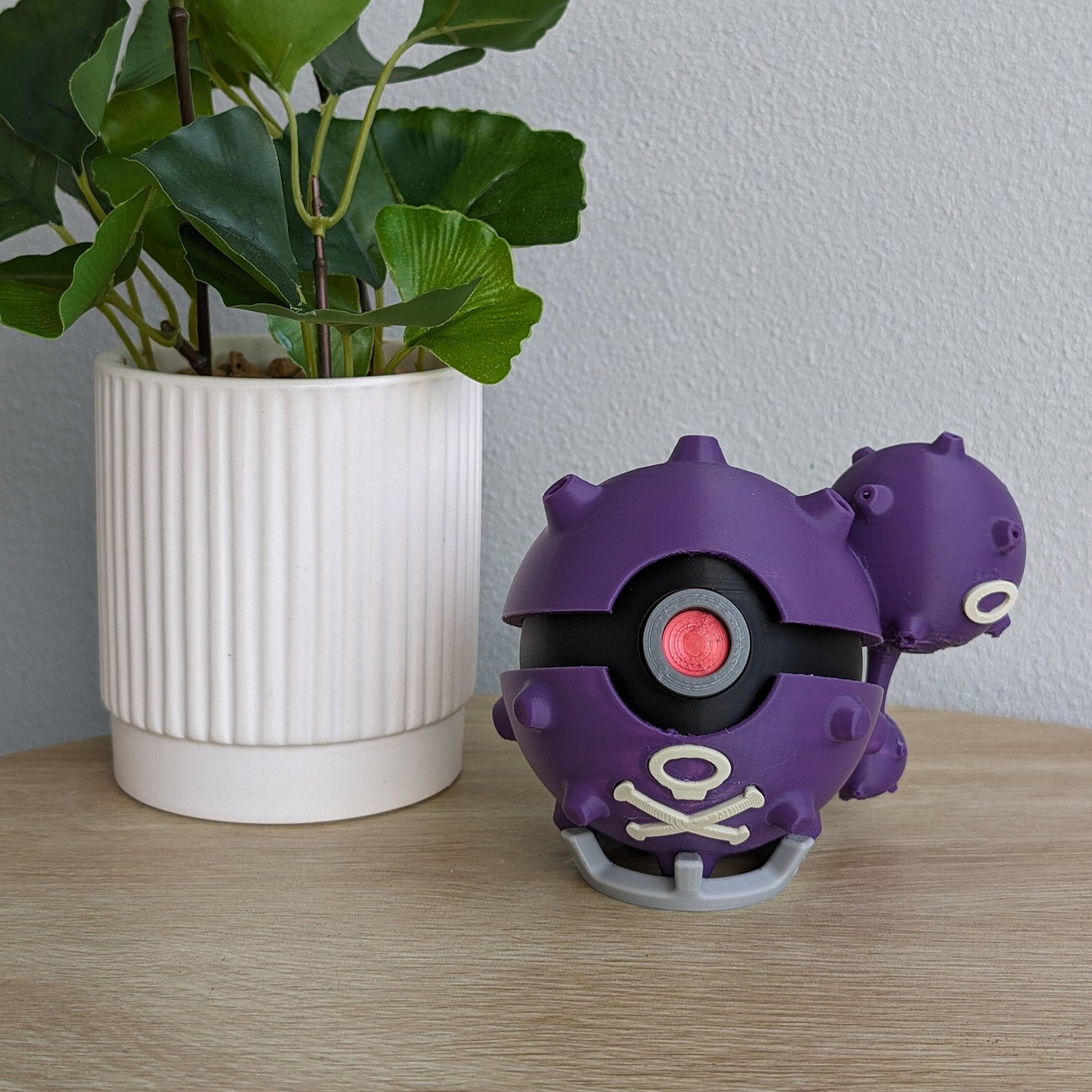 Weezing Themed Ball