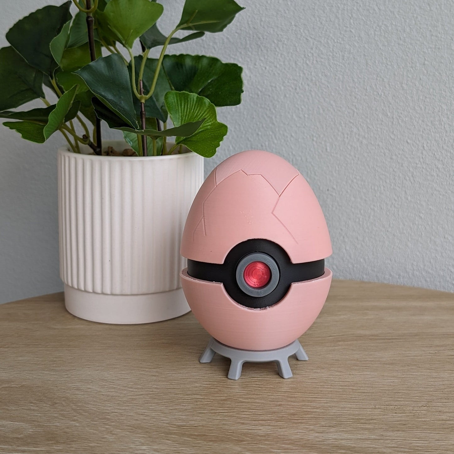 Exeggcute Themed Pokeball