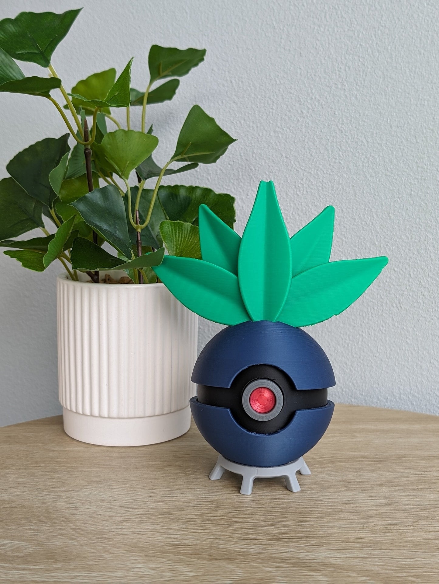 Oddish Themed Pokeball