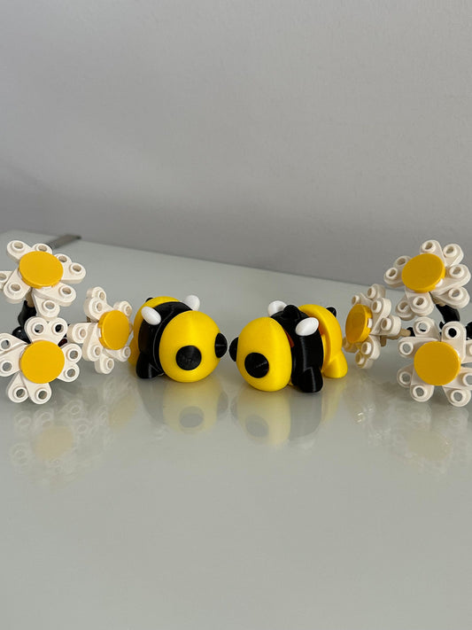 Articulated Fidget Toy - Bee