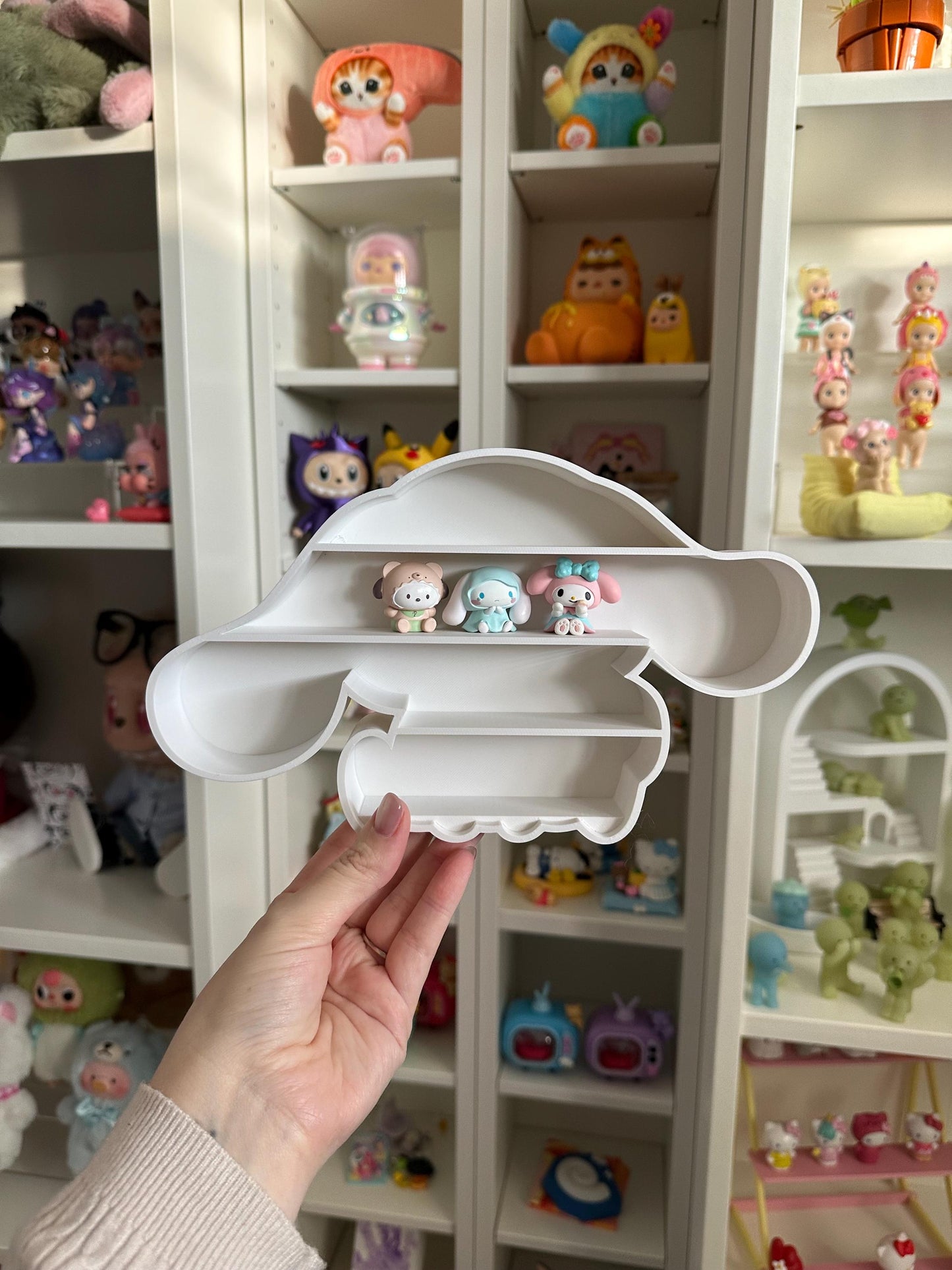 Sanrio Cinnamonroll Shelf