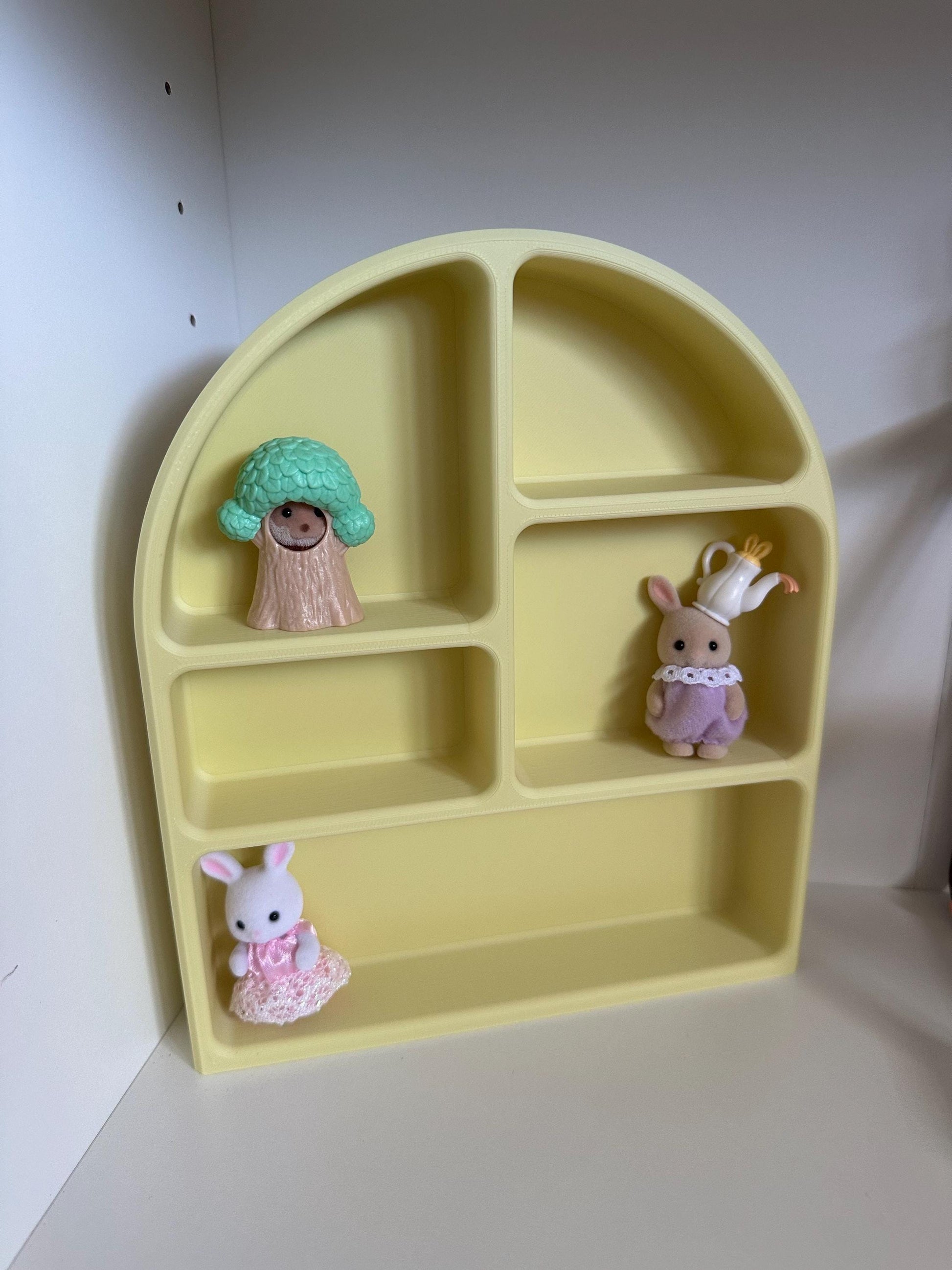 3D Printed PLA Display Stand: Figure Collector Desk Decor