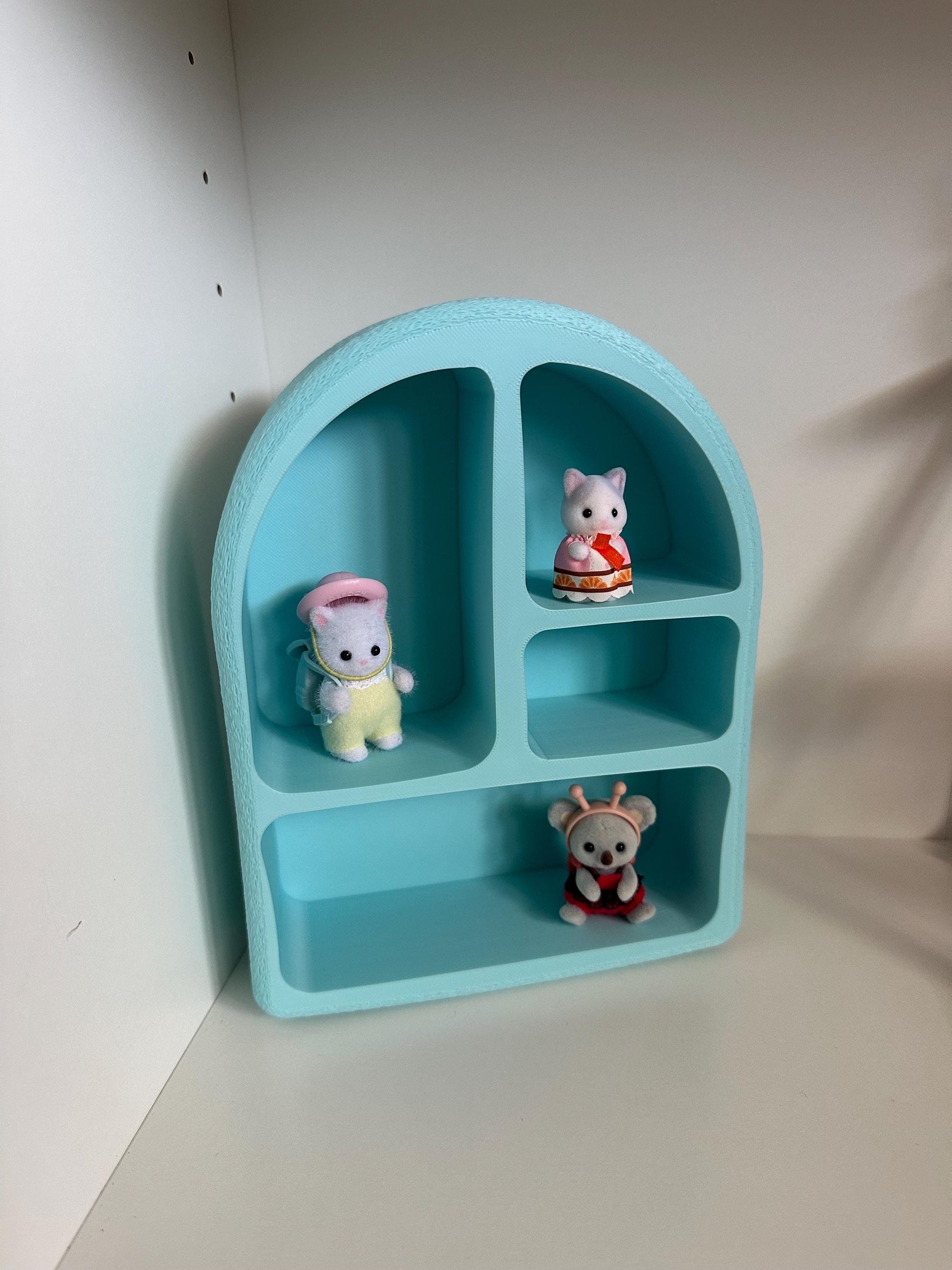 3D Printed PLA Display Stand: Figure Collector Desk Decor
