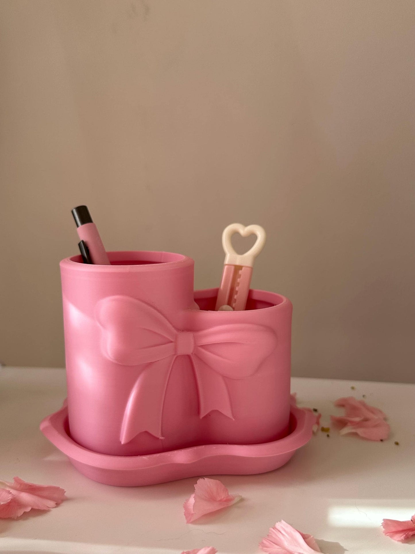 3D Printed PLA Bow Makeup/Stationery Holder