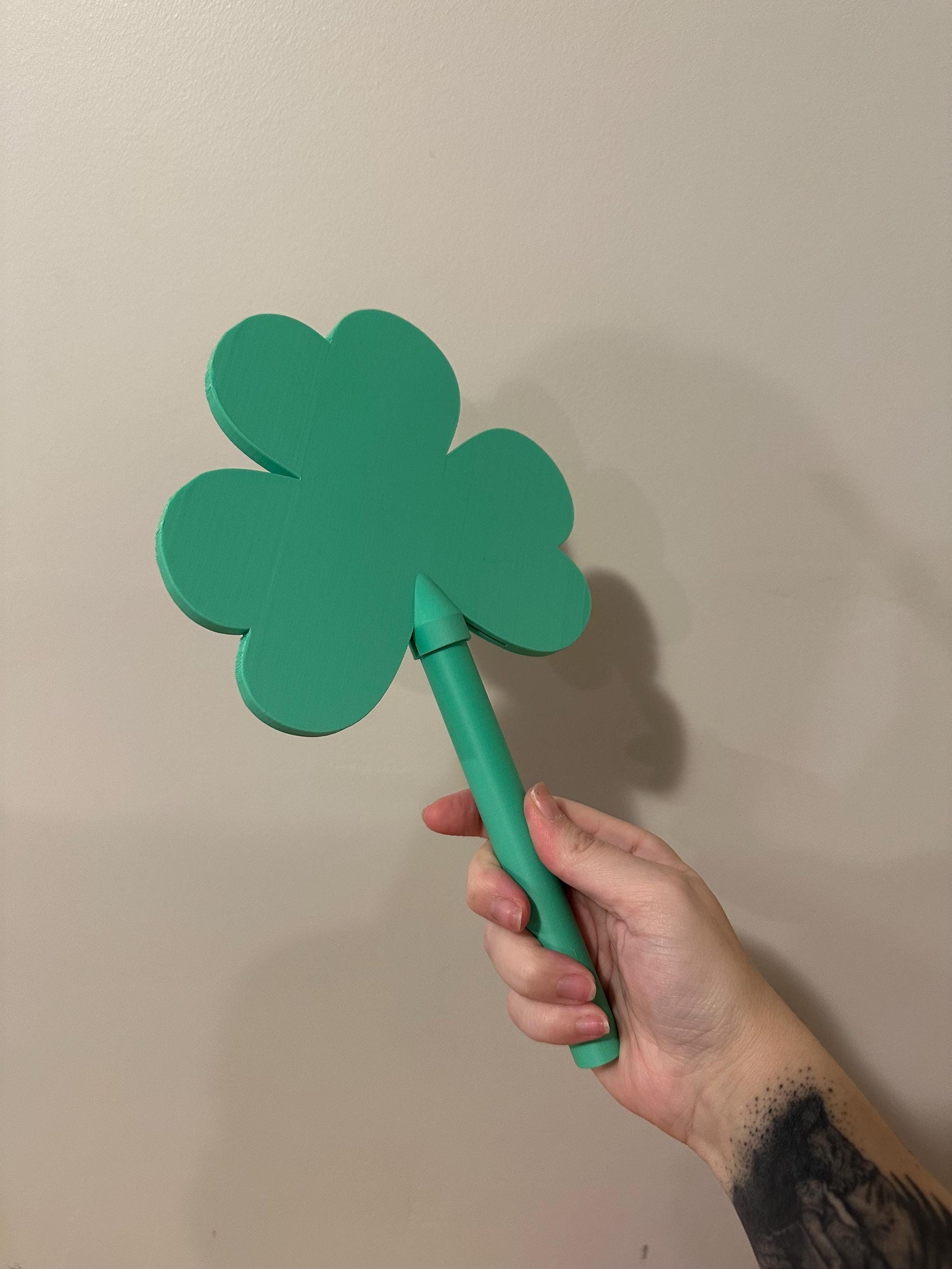 Tap-to-Pay Shamrock Wand – Credit & Debit Card Holder for Pranks, Raves, and Contactless Payments