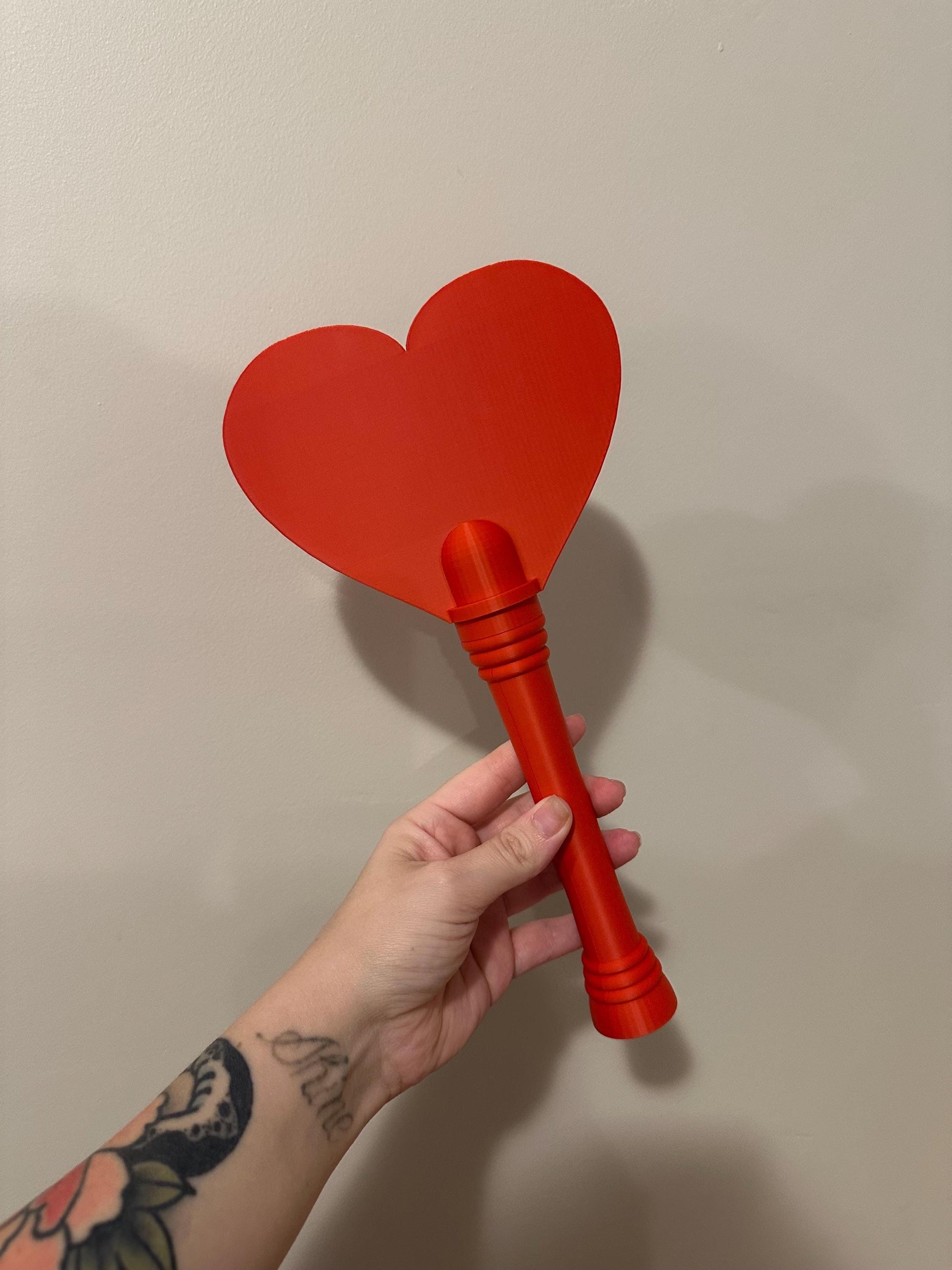 Tap-to-Pay Magic Heart Wand – Credit & Debit Card Holder for Pranks, Raves, and Contactless Payments