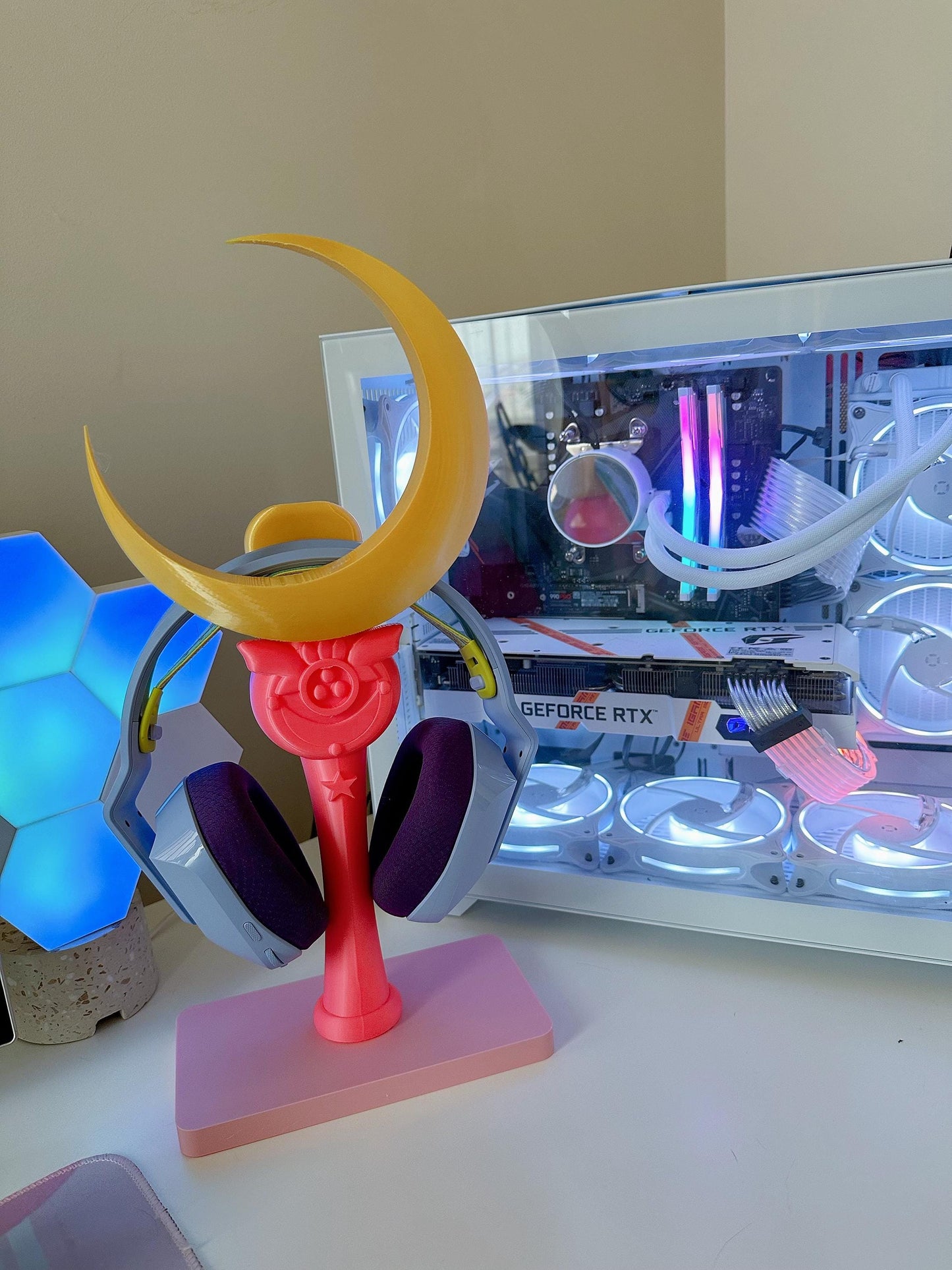 Sailor Moon Head Phone Stand - 3D Printed