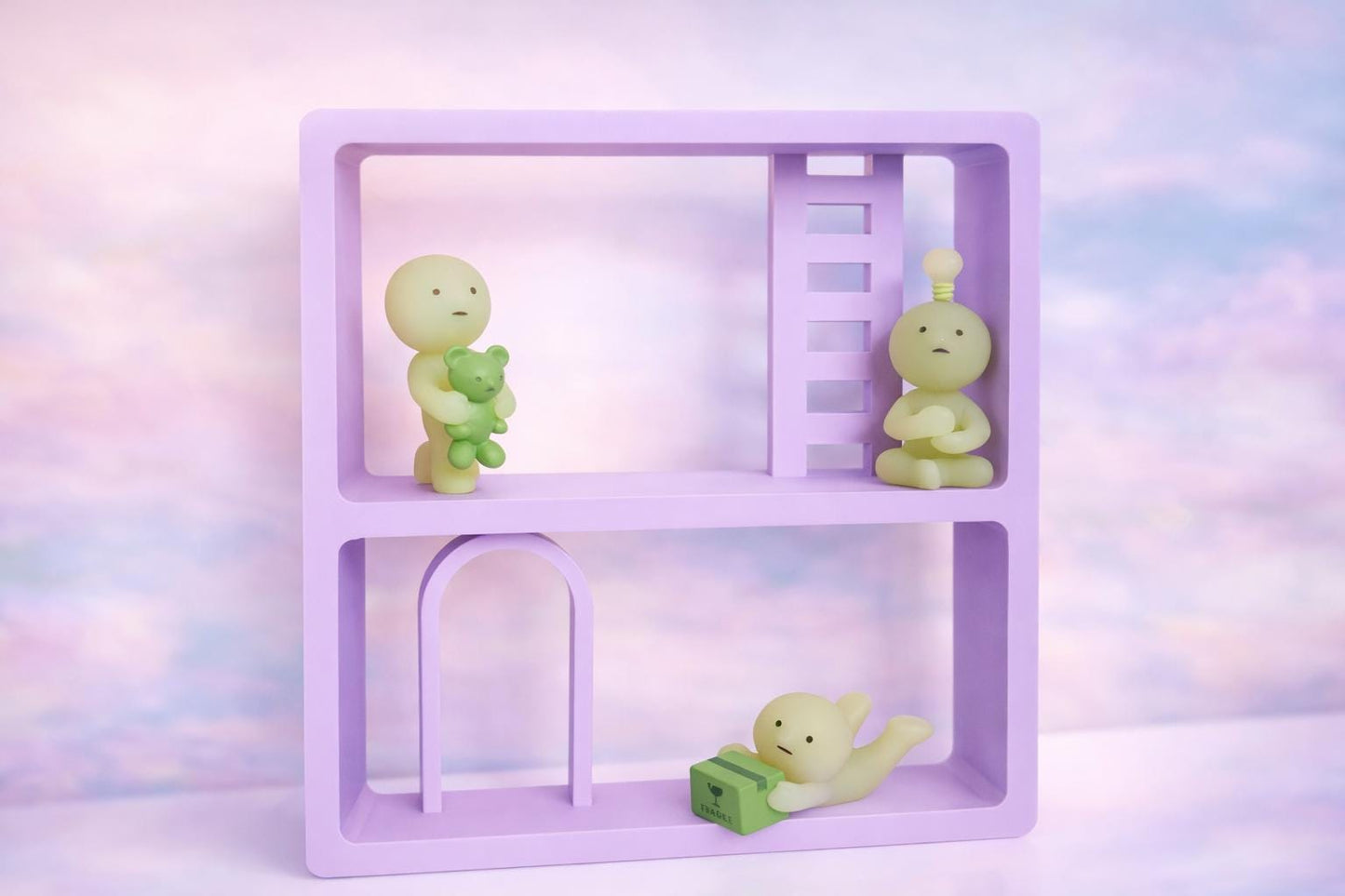 3D Printed PLA Display Shelf: Figurine & Office Decor