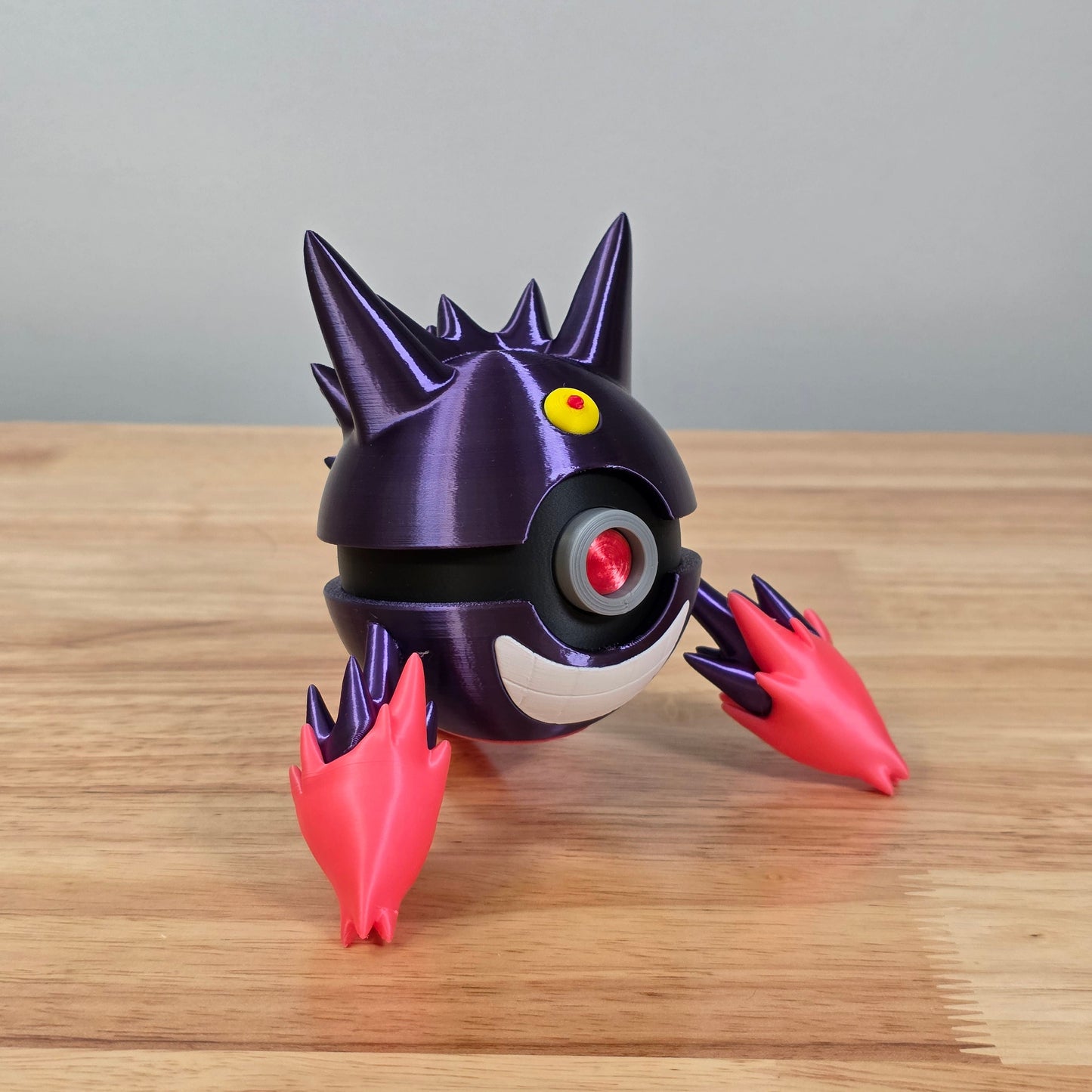 Gengar (Mega) Themed Pokeball