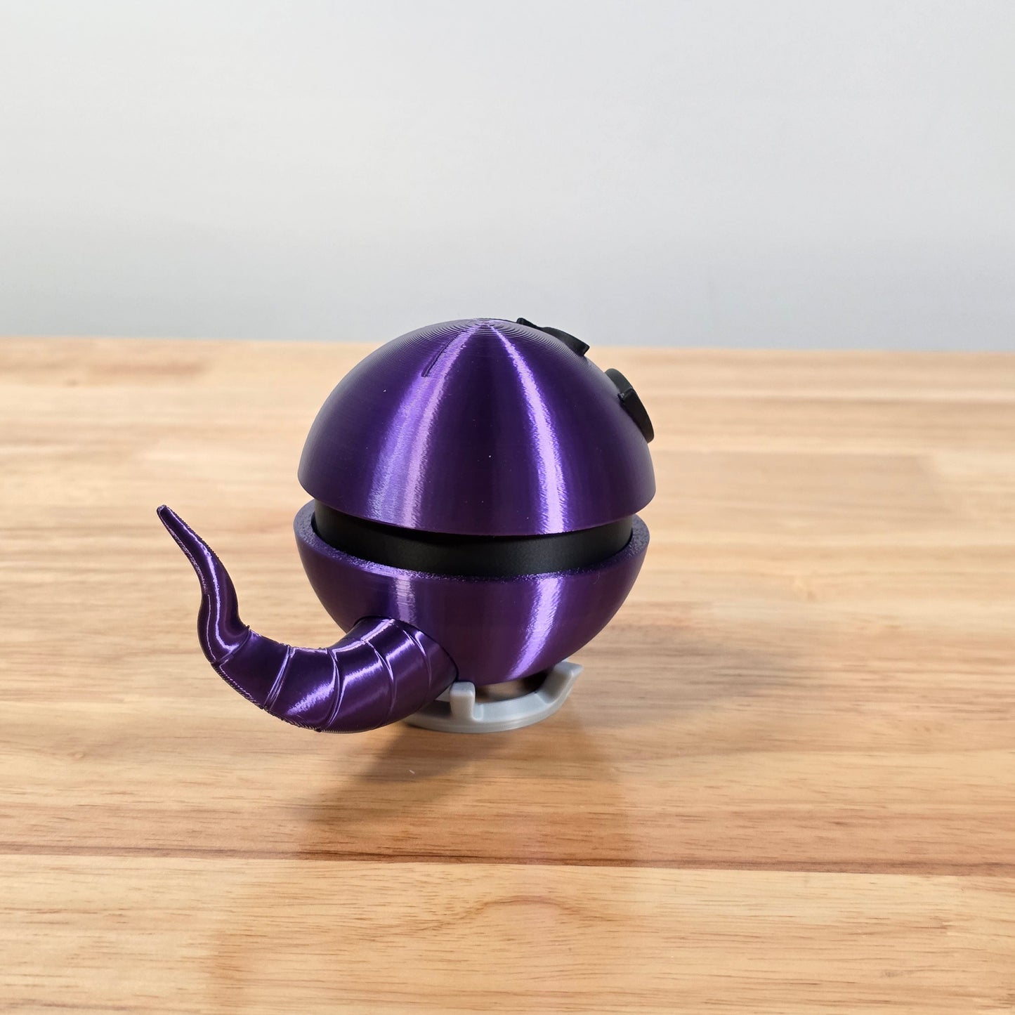 Arbok Poke Ball | 3D Printed Display Ball