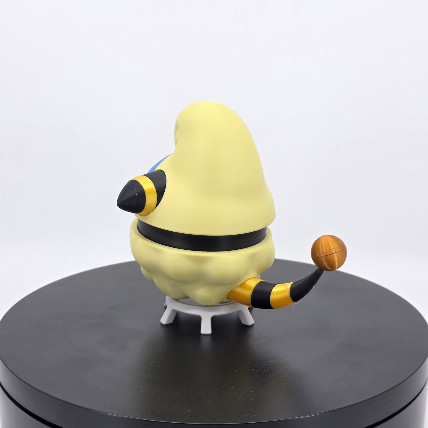 Mareep Poke Ball | 3D Printed Display Ball