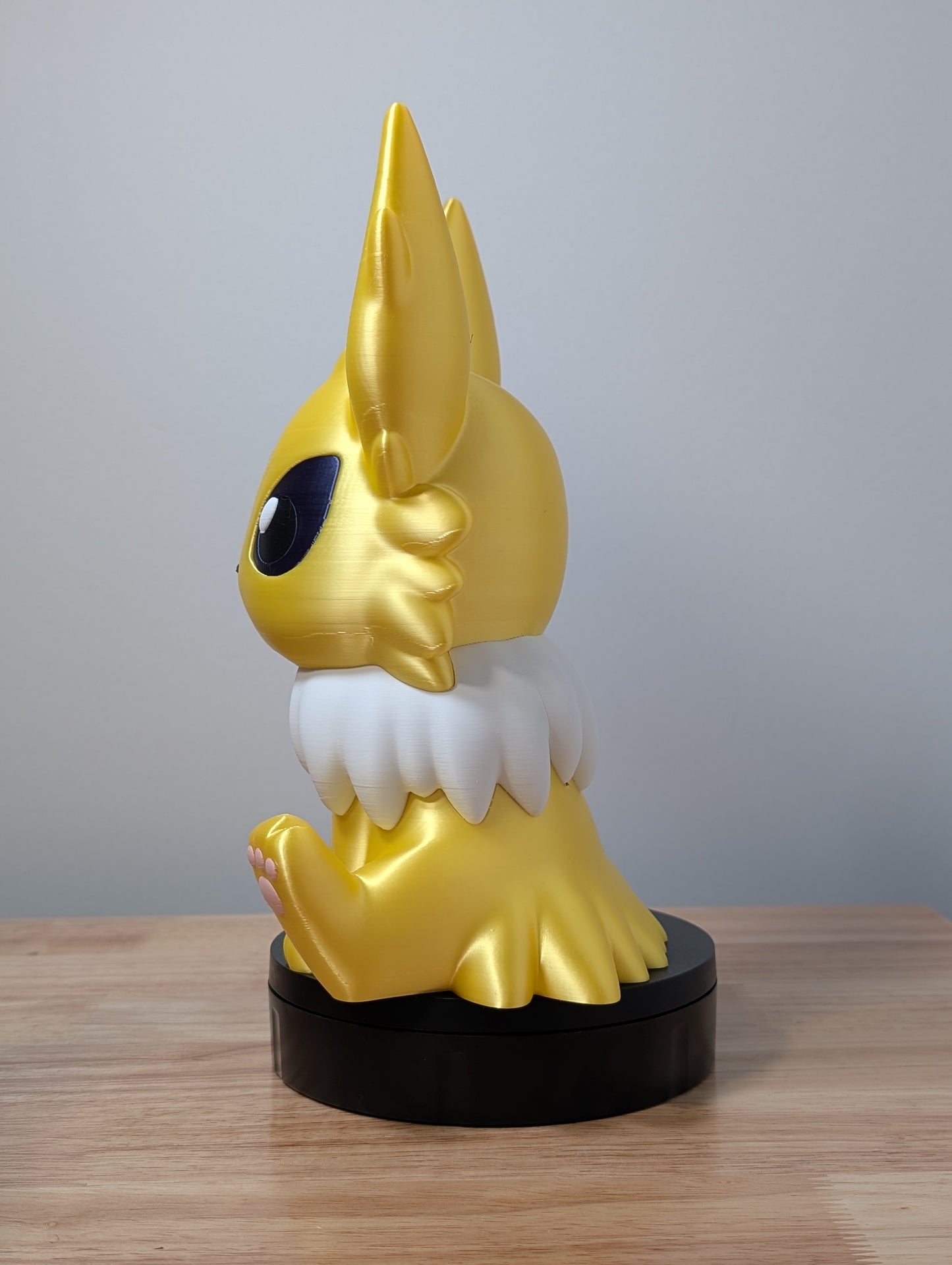 Jolteon Figurine