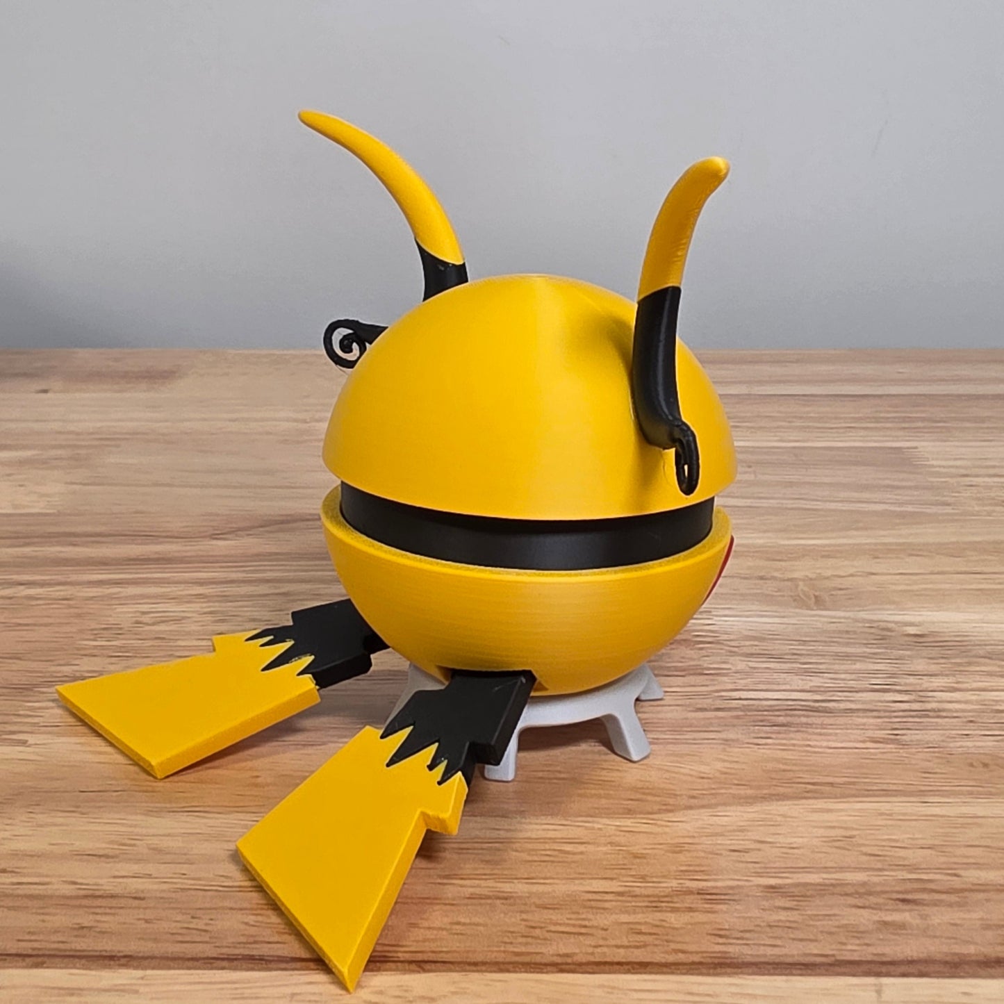 Raichu (Mega X) Poke Ball | 3D Printed Display Ball