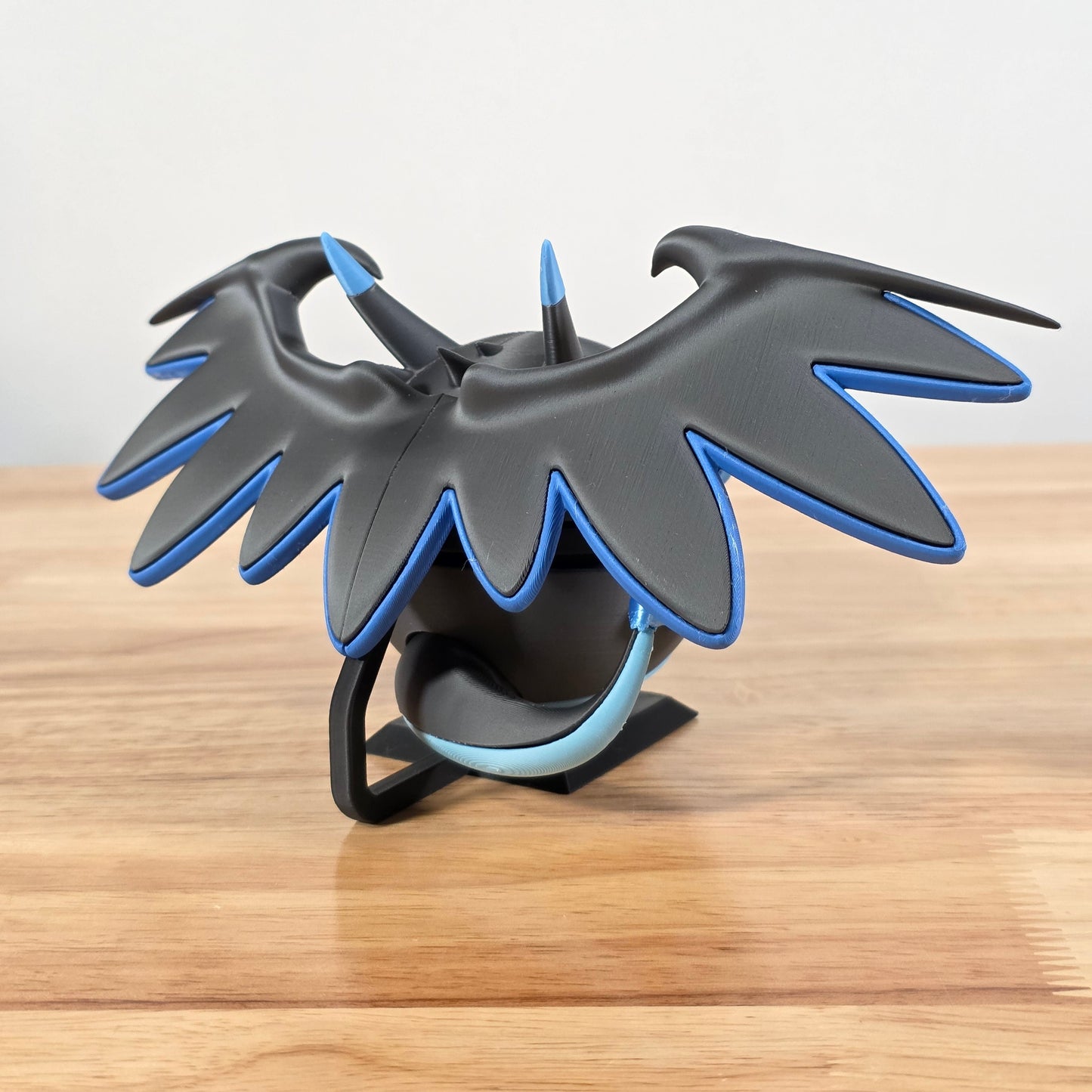 Charizard (Mega X) Themed Ball