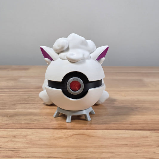 Vulpix (Alolan) Themed Ball