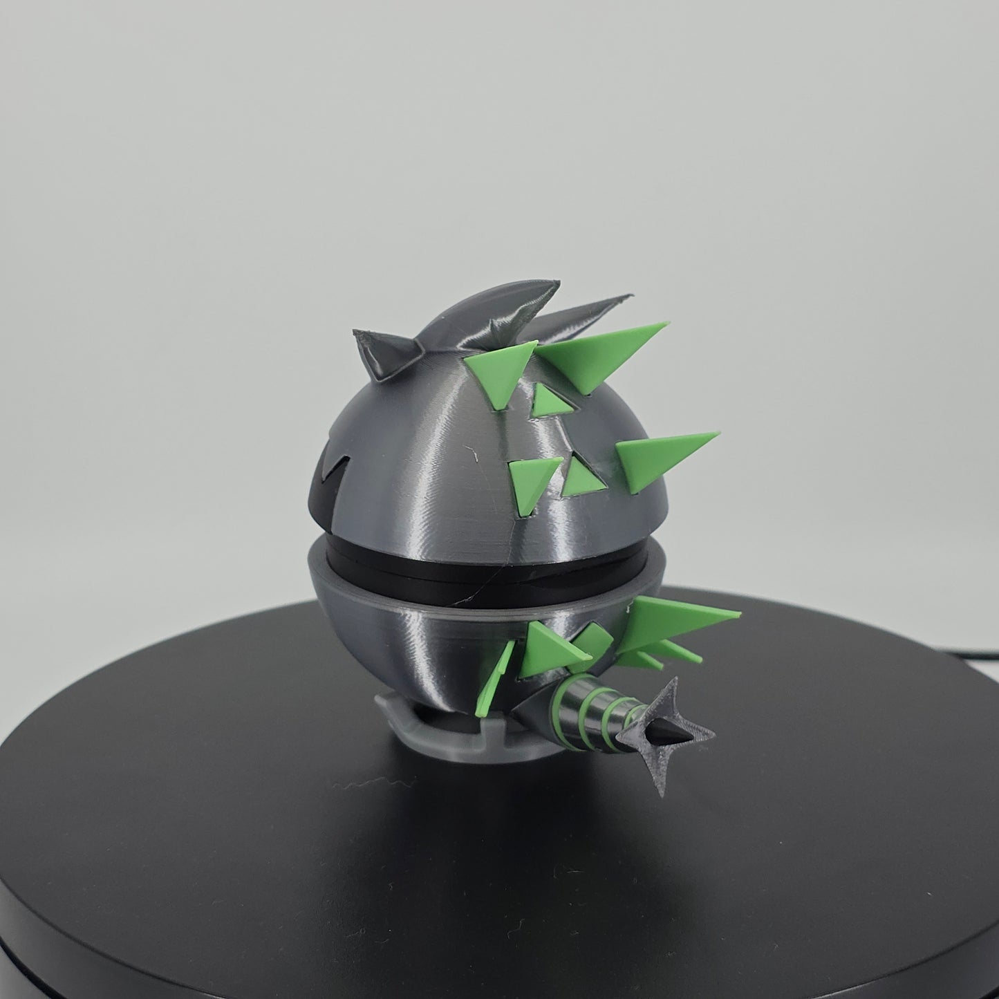 Iron Thorns Pokeball | 3D Printed Poke Ball