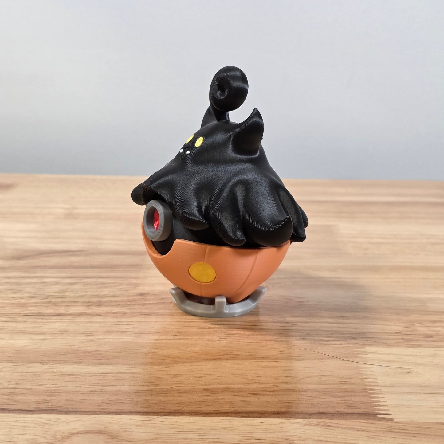 Pumpkaboo Themed Pokeball