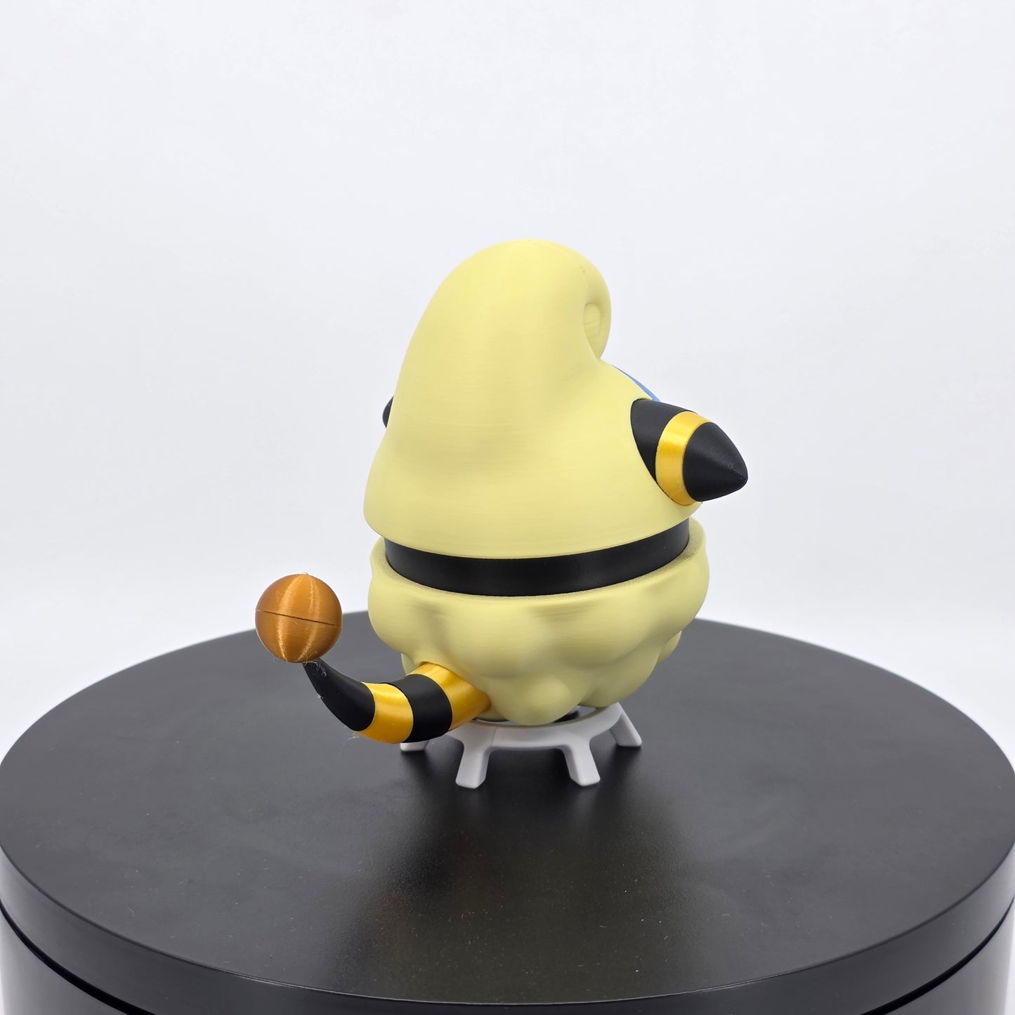 Mareep Poke Ball | 3D Printed Display Ball